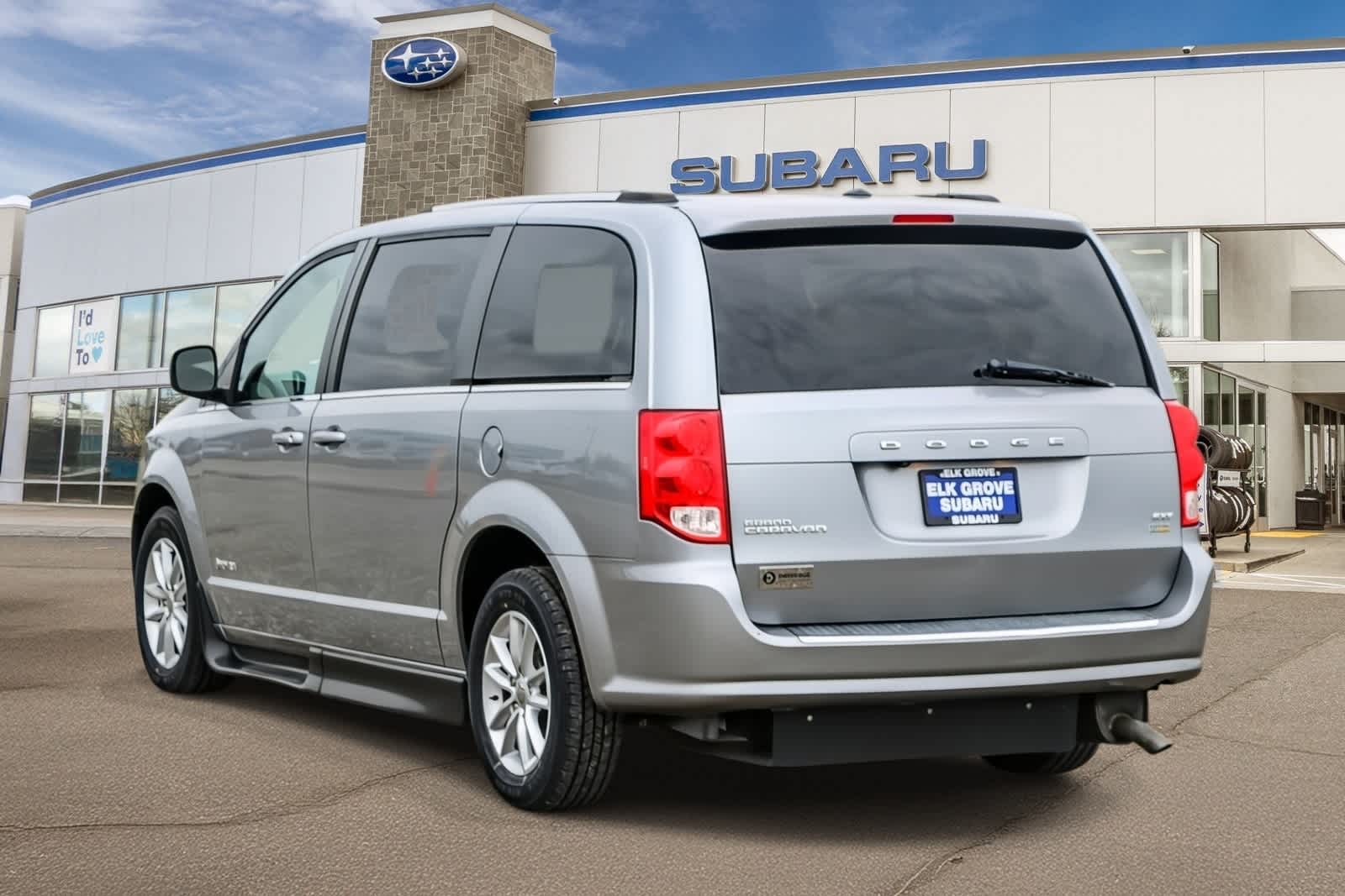 Thumbnail: 2019 Dodge Grand Caravan - 2