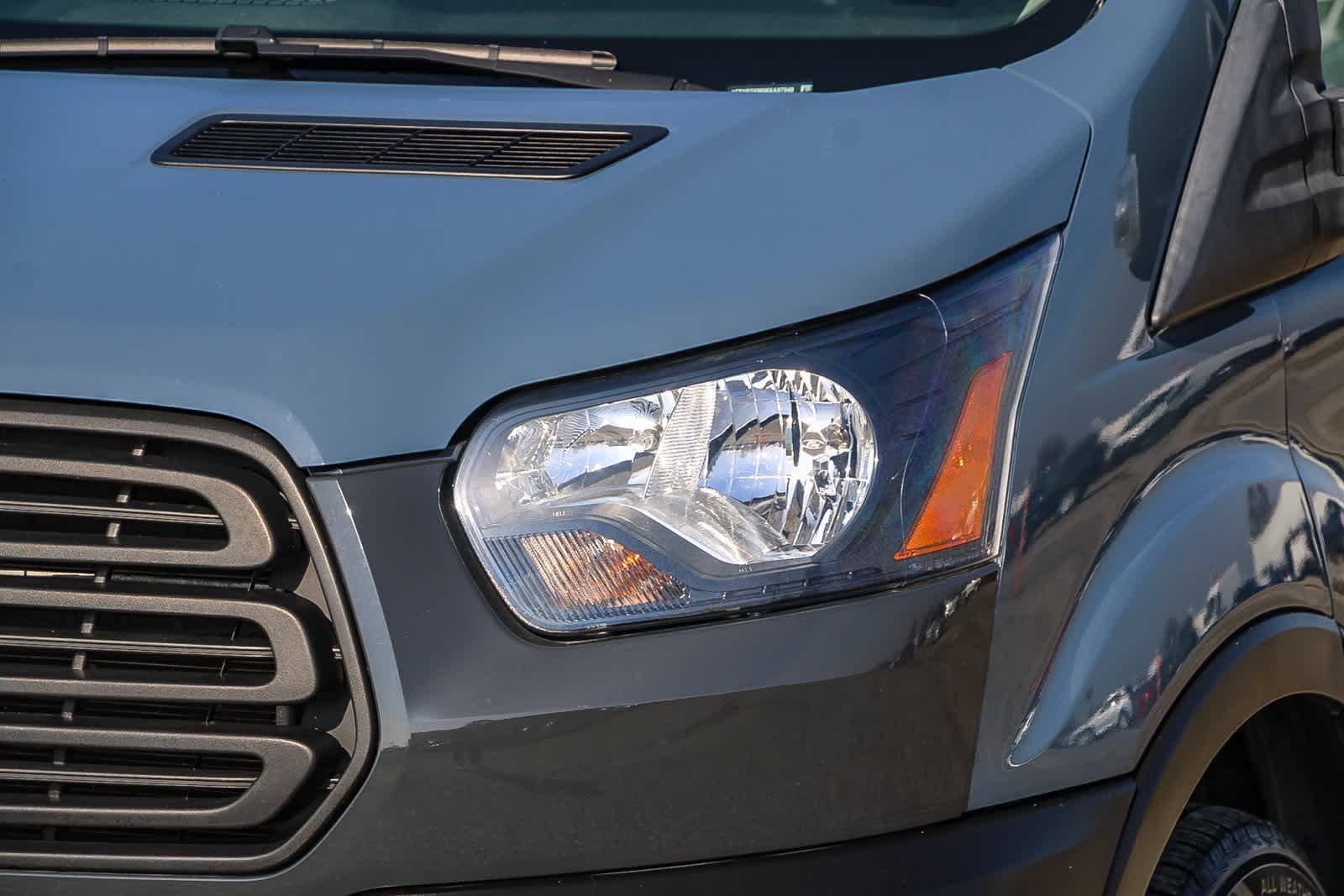 Thumbnail: 2019 Ford Transit Series - 8