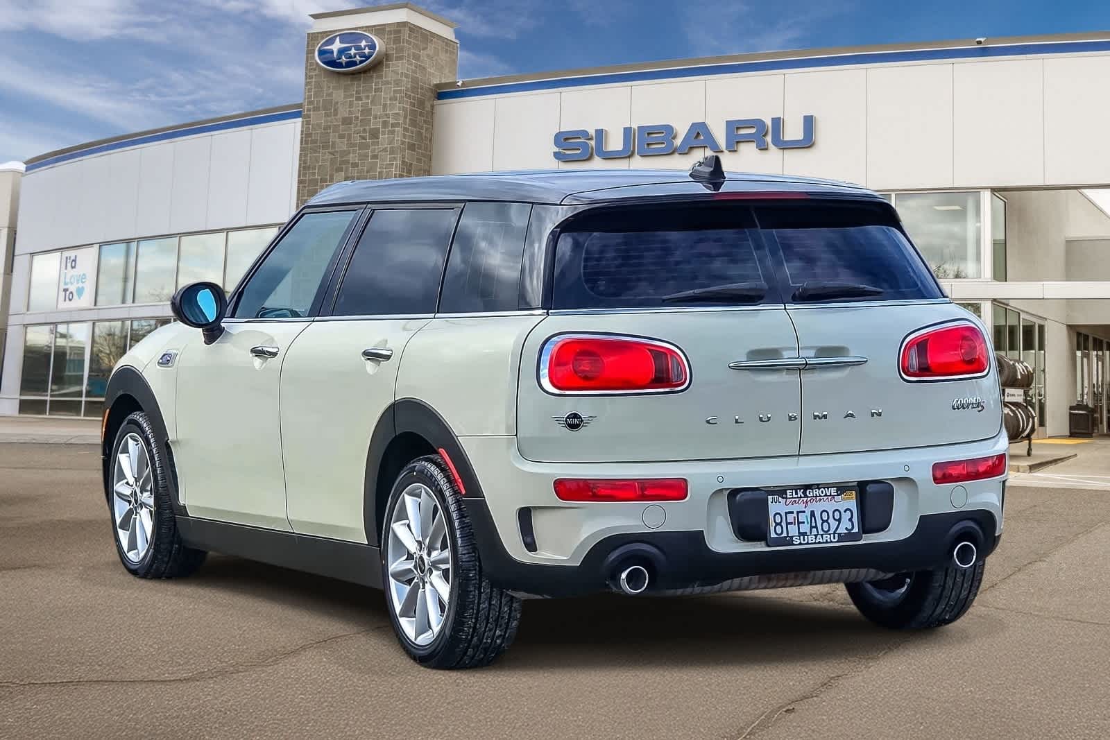 Thumbnail: 2019 MINI Cooper Clubman - 2
