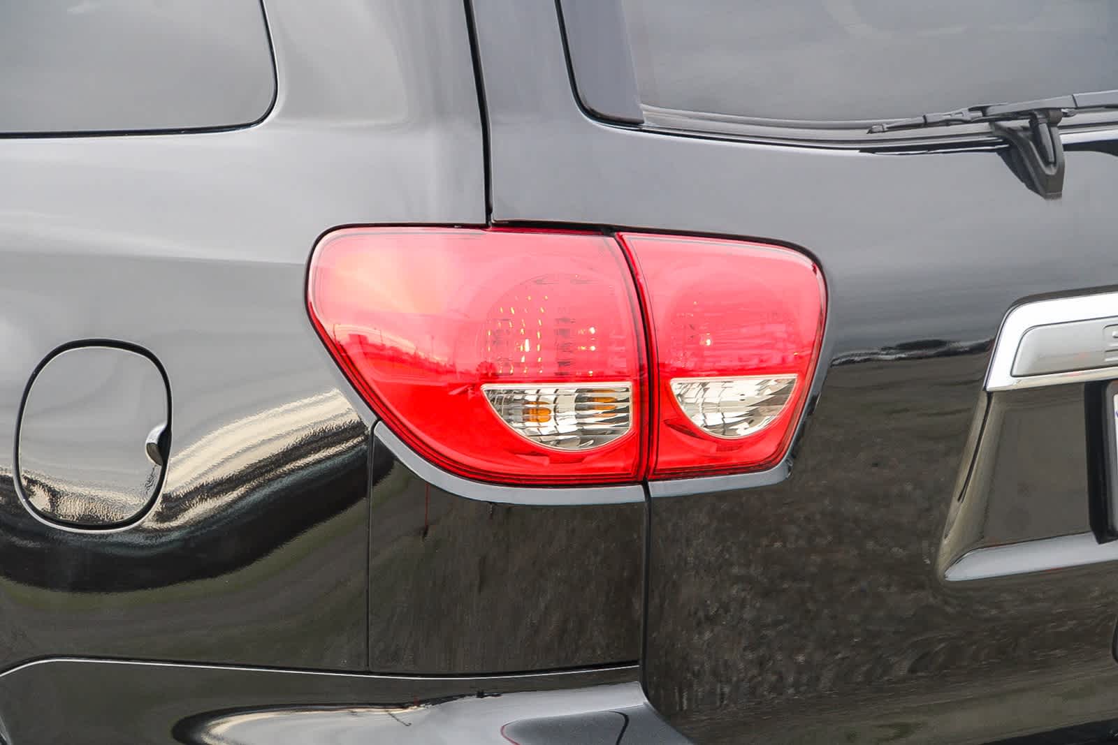 Thumbnail: 2012 Toyota Sequoia - 11