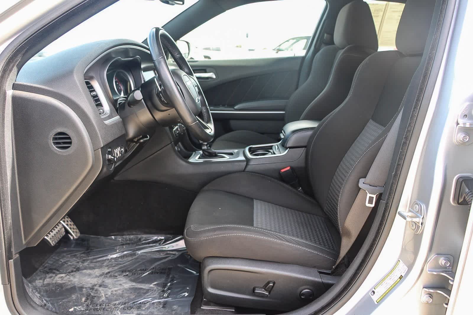 Thumbnail: 2022 Dodge Charger - 18