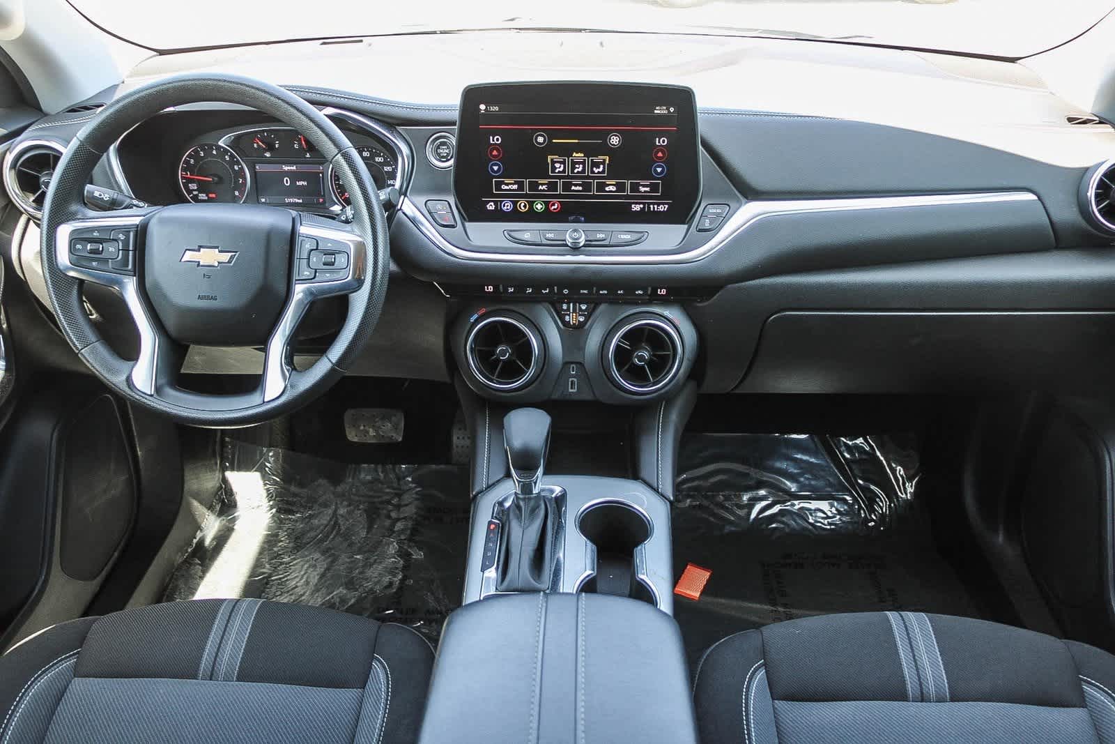 Thumbnail: 2023 Chevrolet Blazer - 12