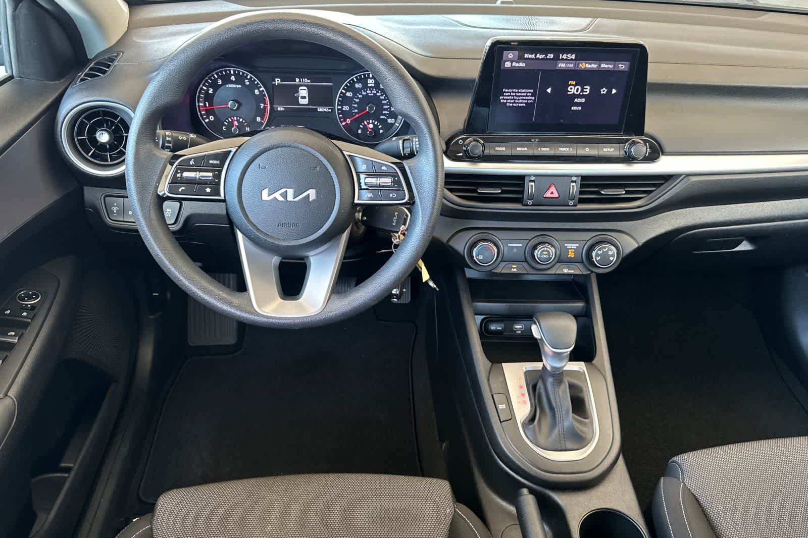 Thumbnail: 2023 Kia Forte - 13