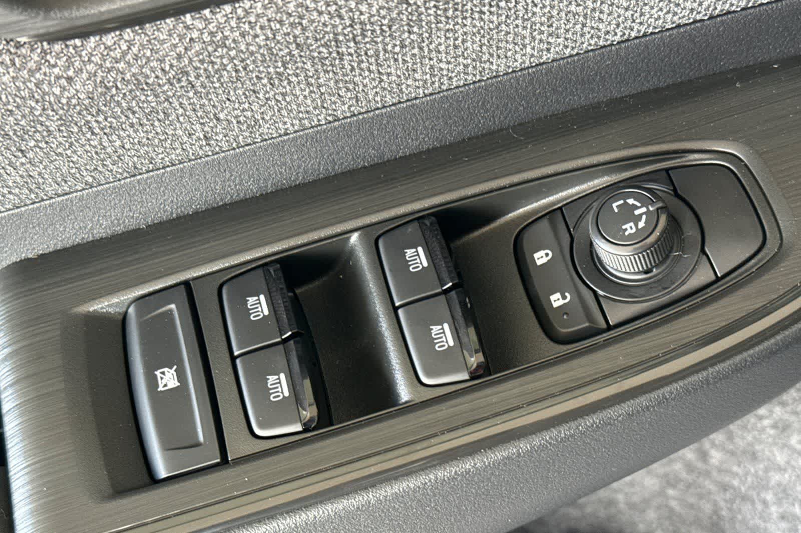 Thumbnail: 2026 Subaru Outback - 13