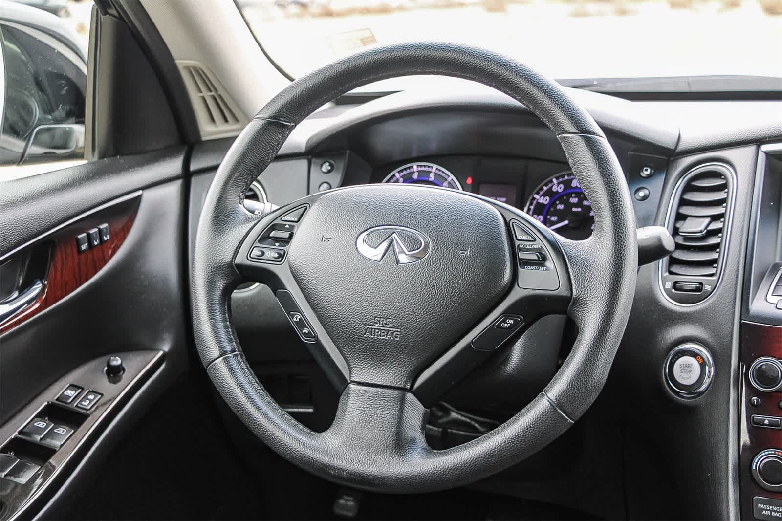 Thumbnail: 2017 INFINITI QX50 - 15