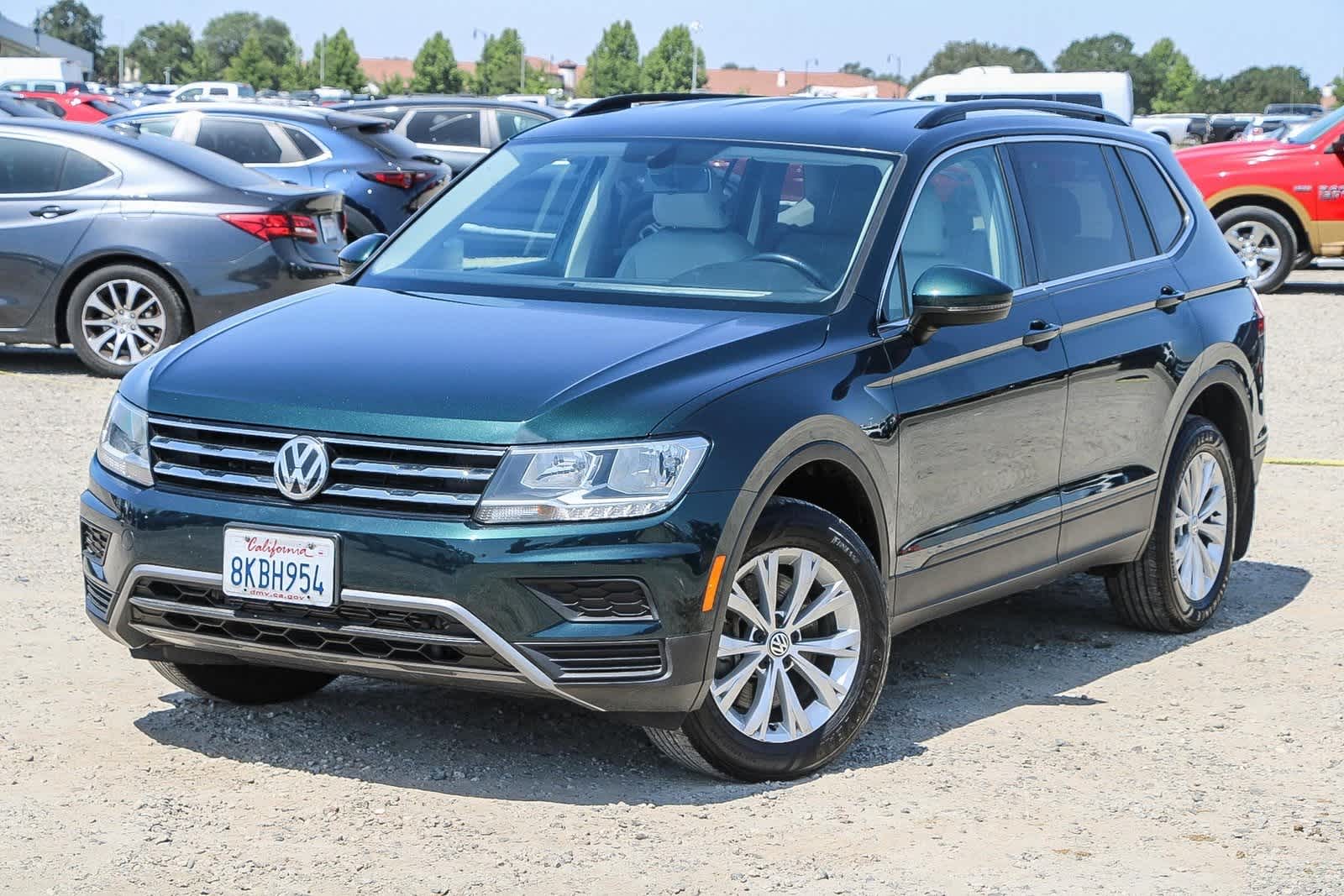 2019 Volkswagen Tiguan SE -
                  Elk Grove, CA