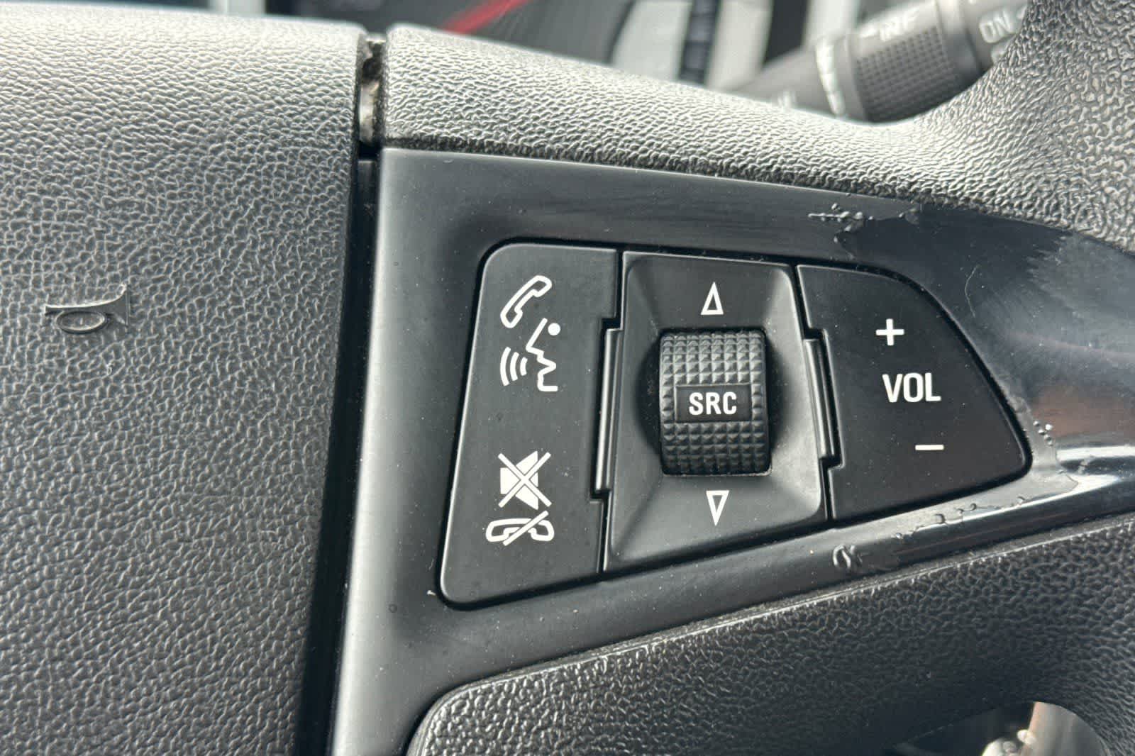 Thumbnail: 2013 Chevrolet Equinox - 24