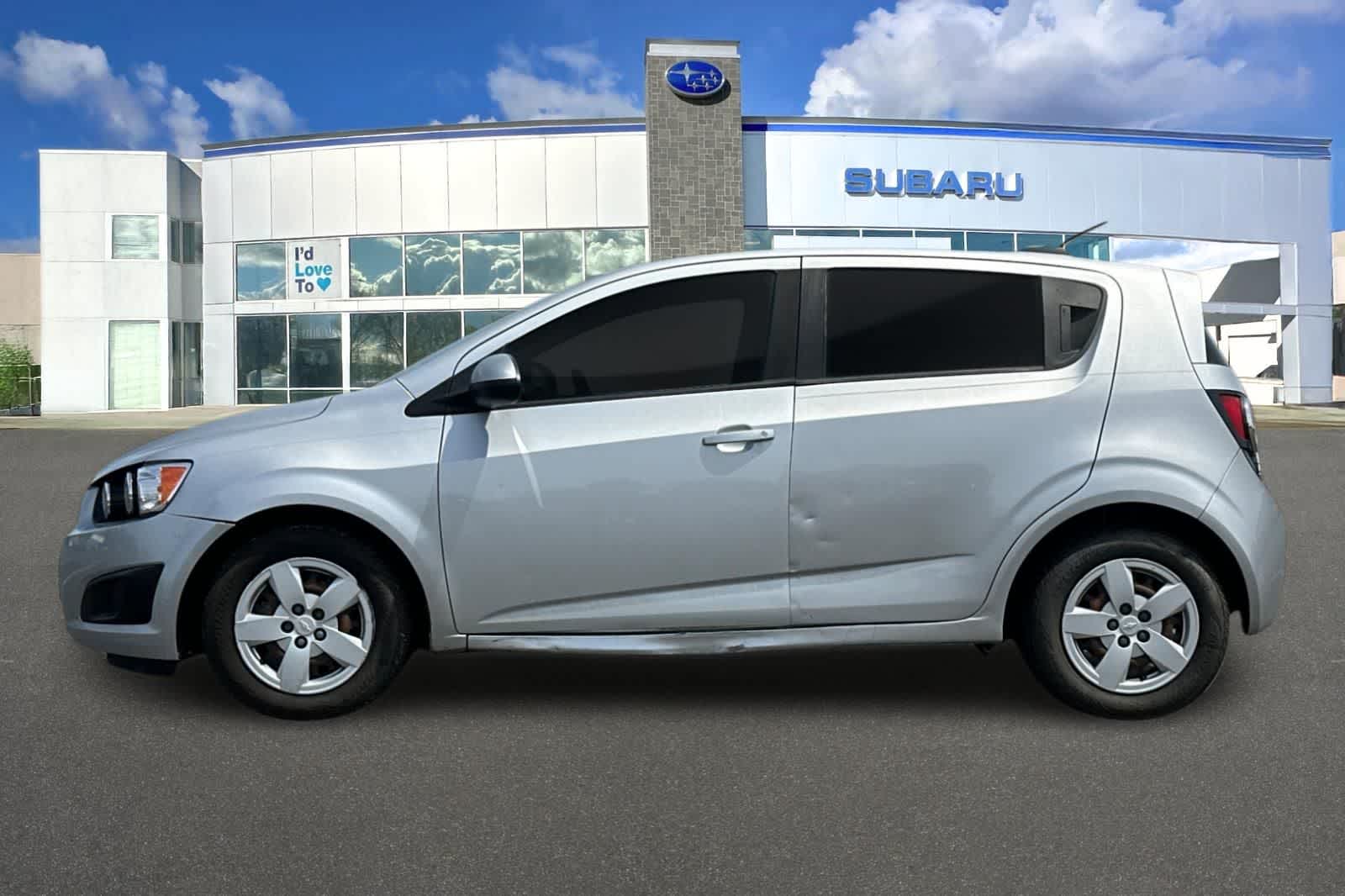 Thumbnail: 2015 Chevrolet Sonic - 9