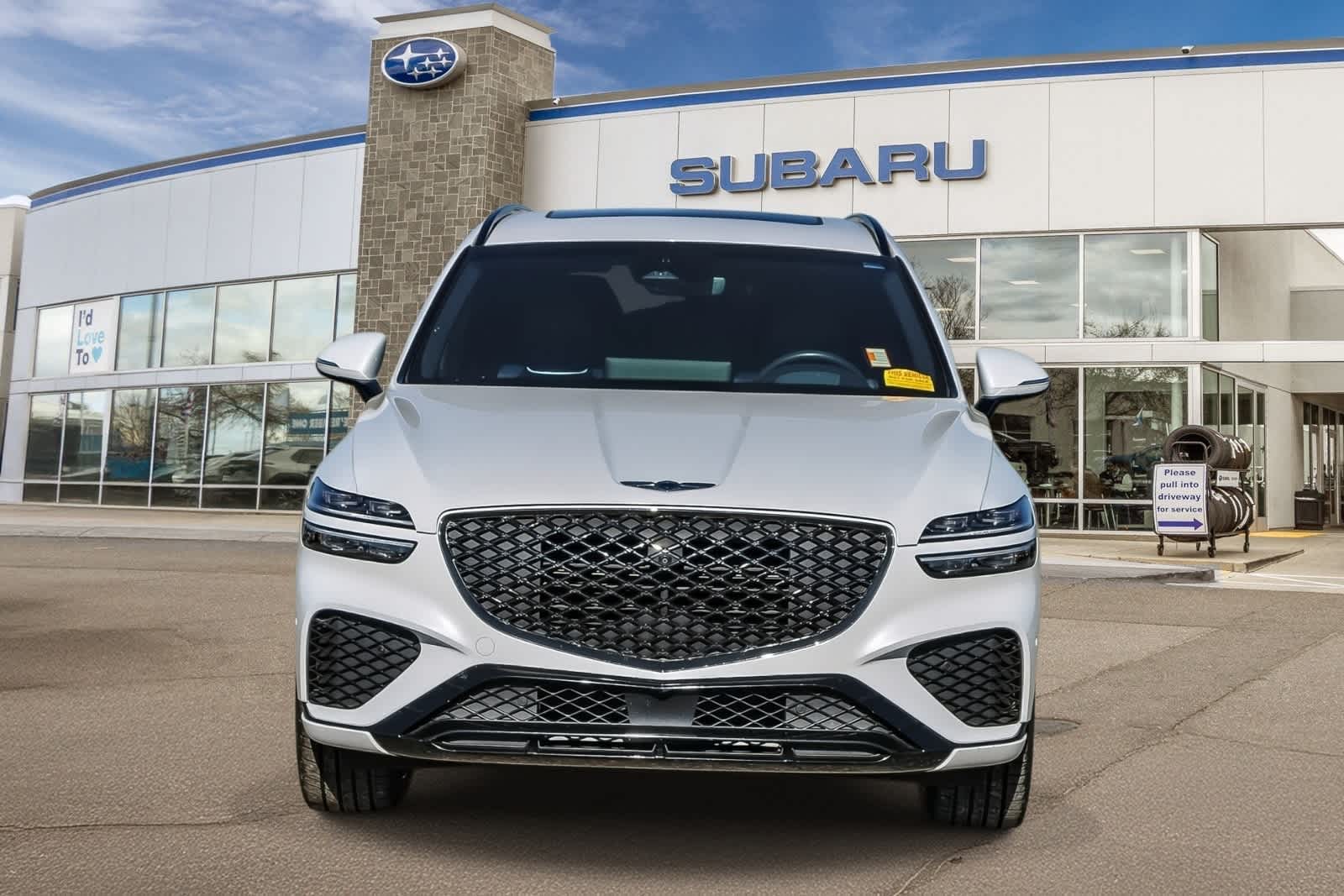 Thumbnail: 2022 Genesis GV70 - 4