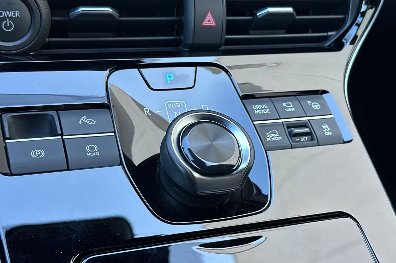 Thumbnail: 2024 Subaru Solterra - 23