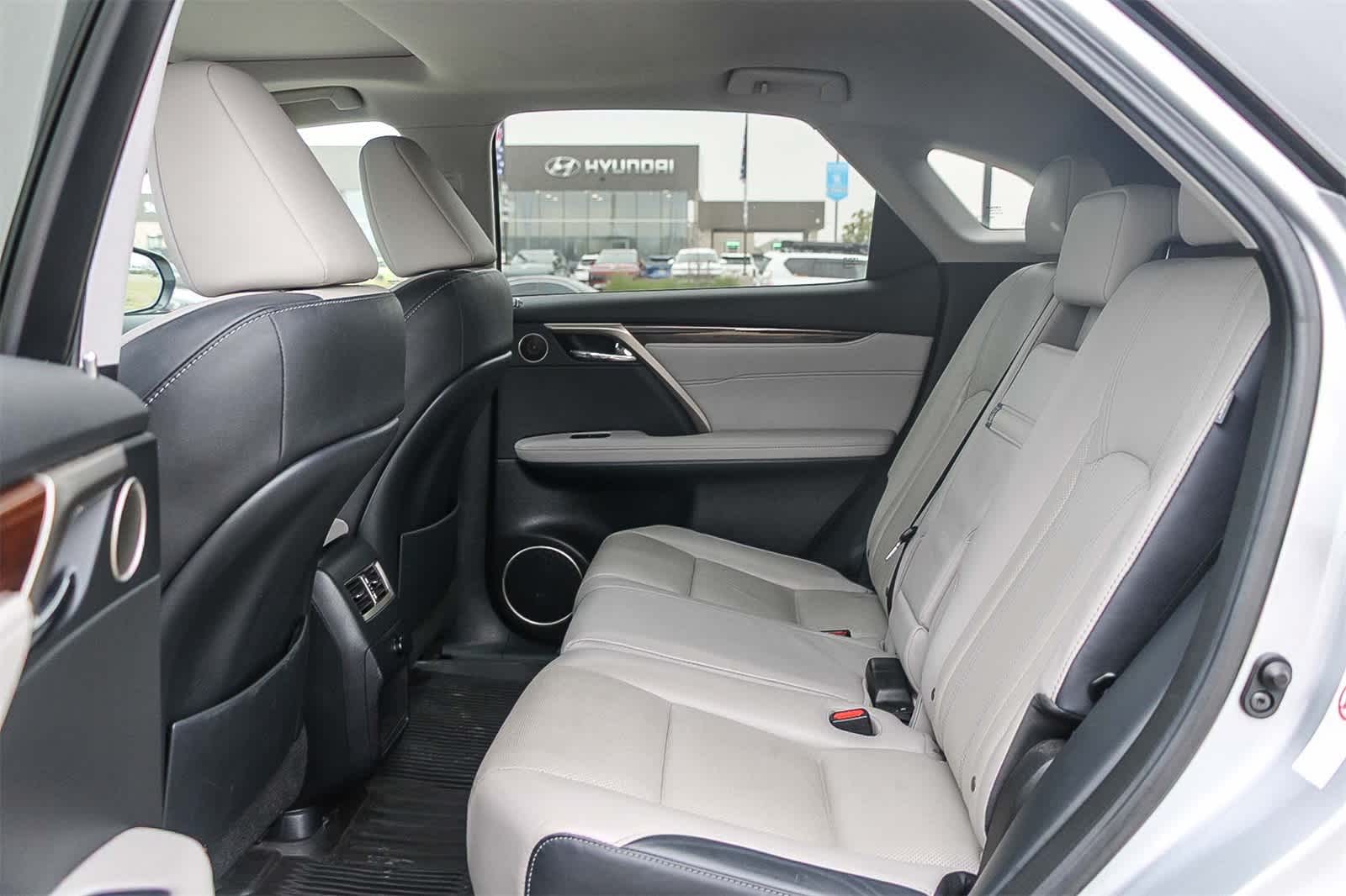 Thumbnail: 2017 Lexus RX - 19