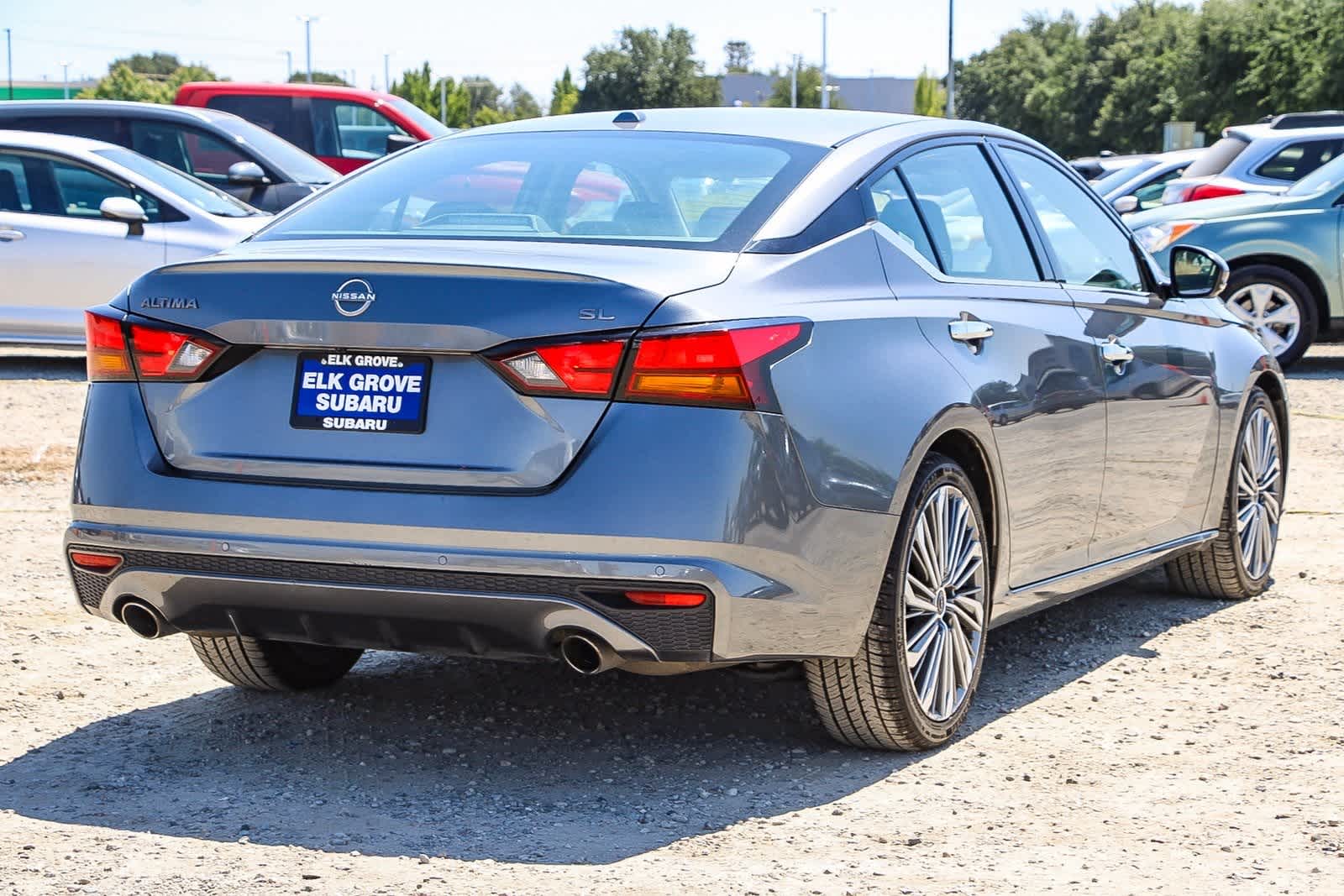 2023 Nissan Altima SL 4