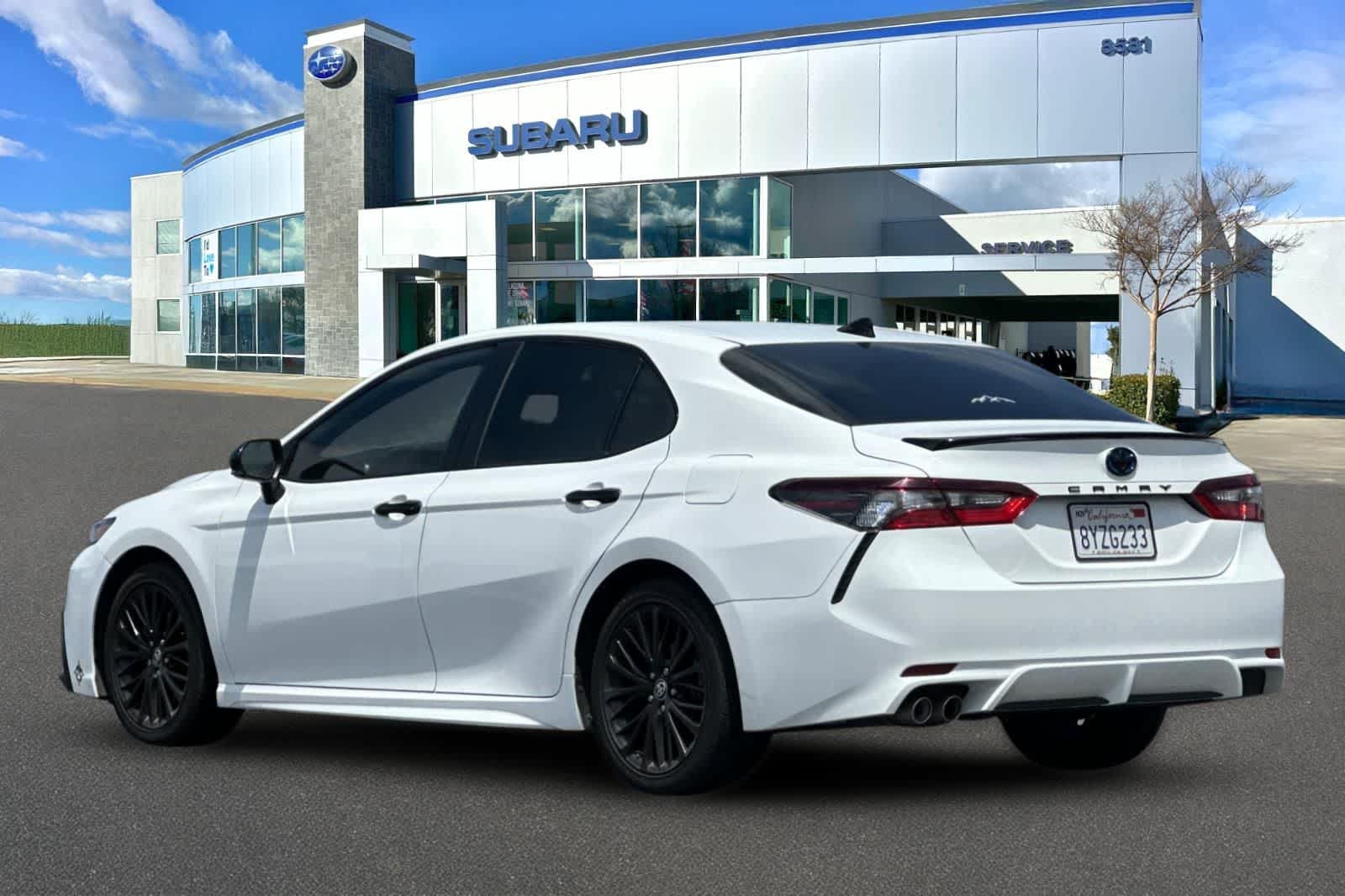 Thumbnail: 2022 Toyota Camry - 8