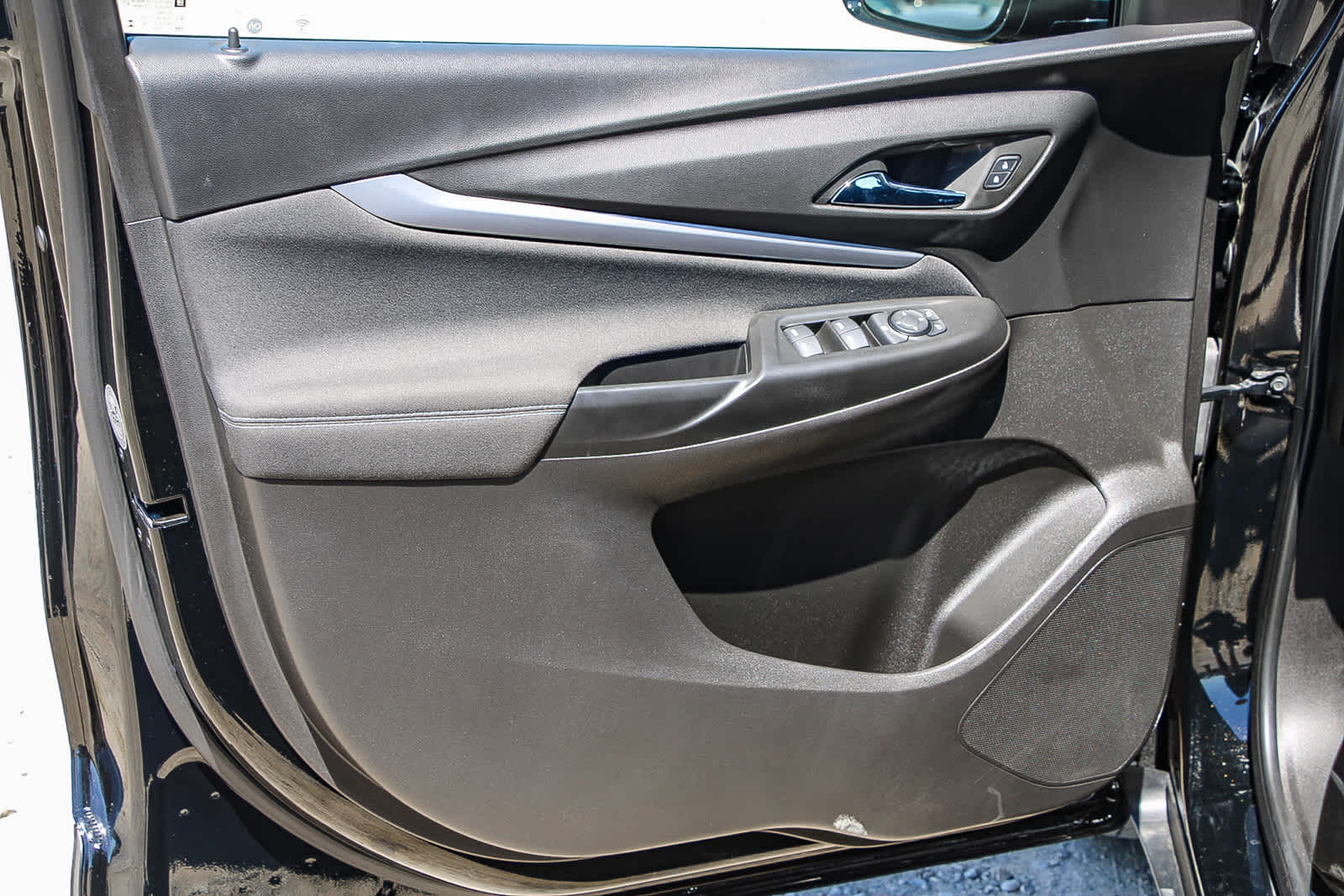 Thumbnail: 2023 Chevrolet Bolt EUV - 19