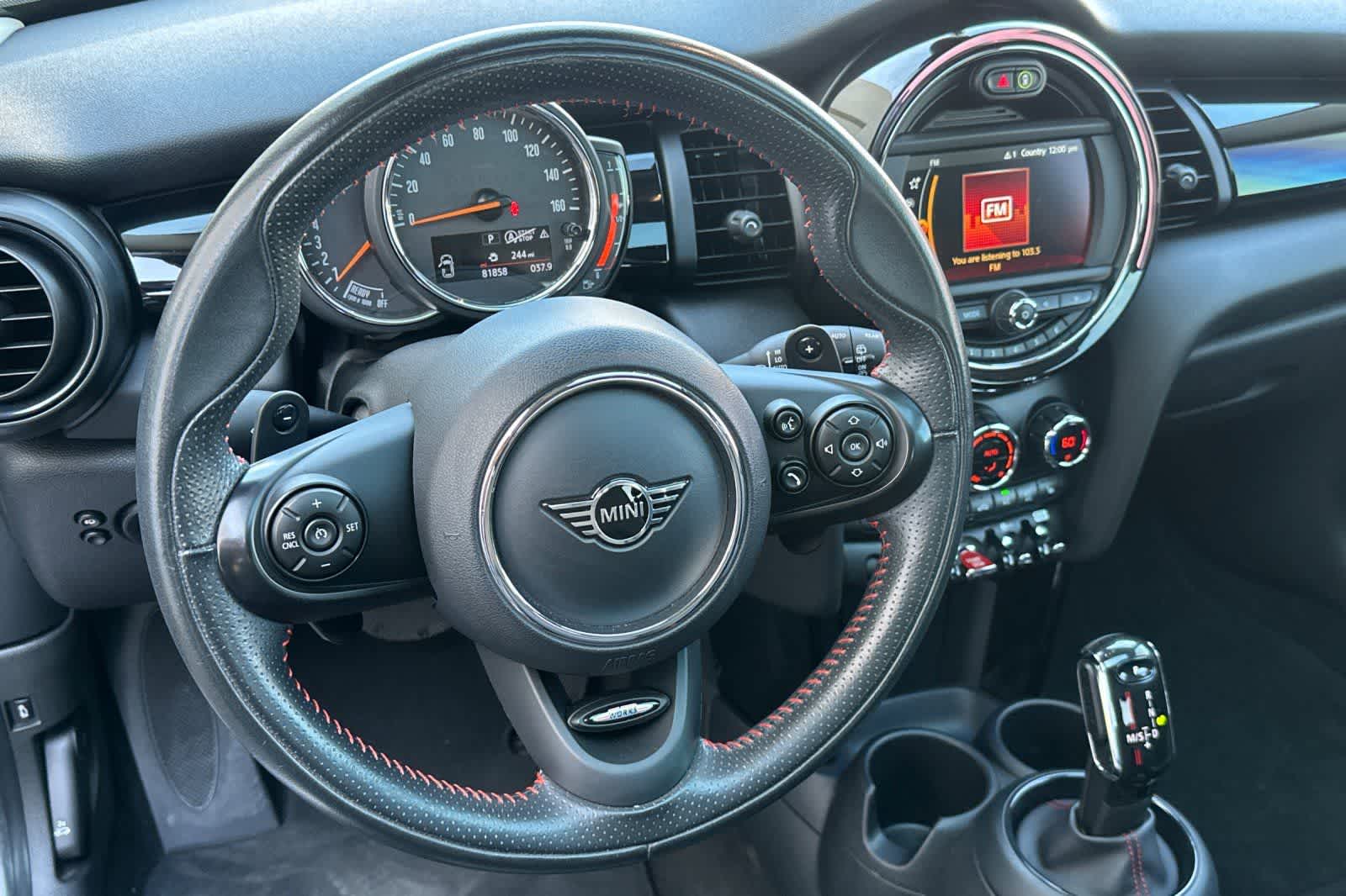Thumbnail: 2020 MINI Cooper Hardtop - 14