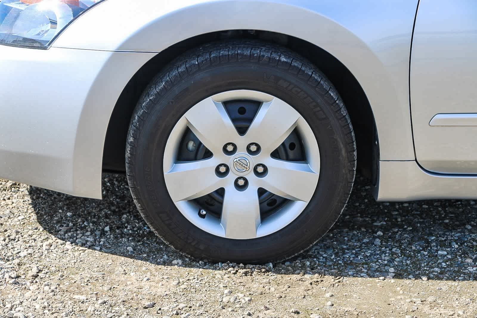 Thumbnail: 2007 Nissan Altima - 9