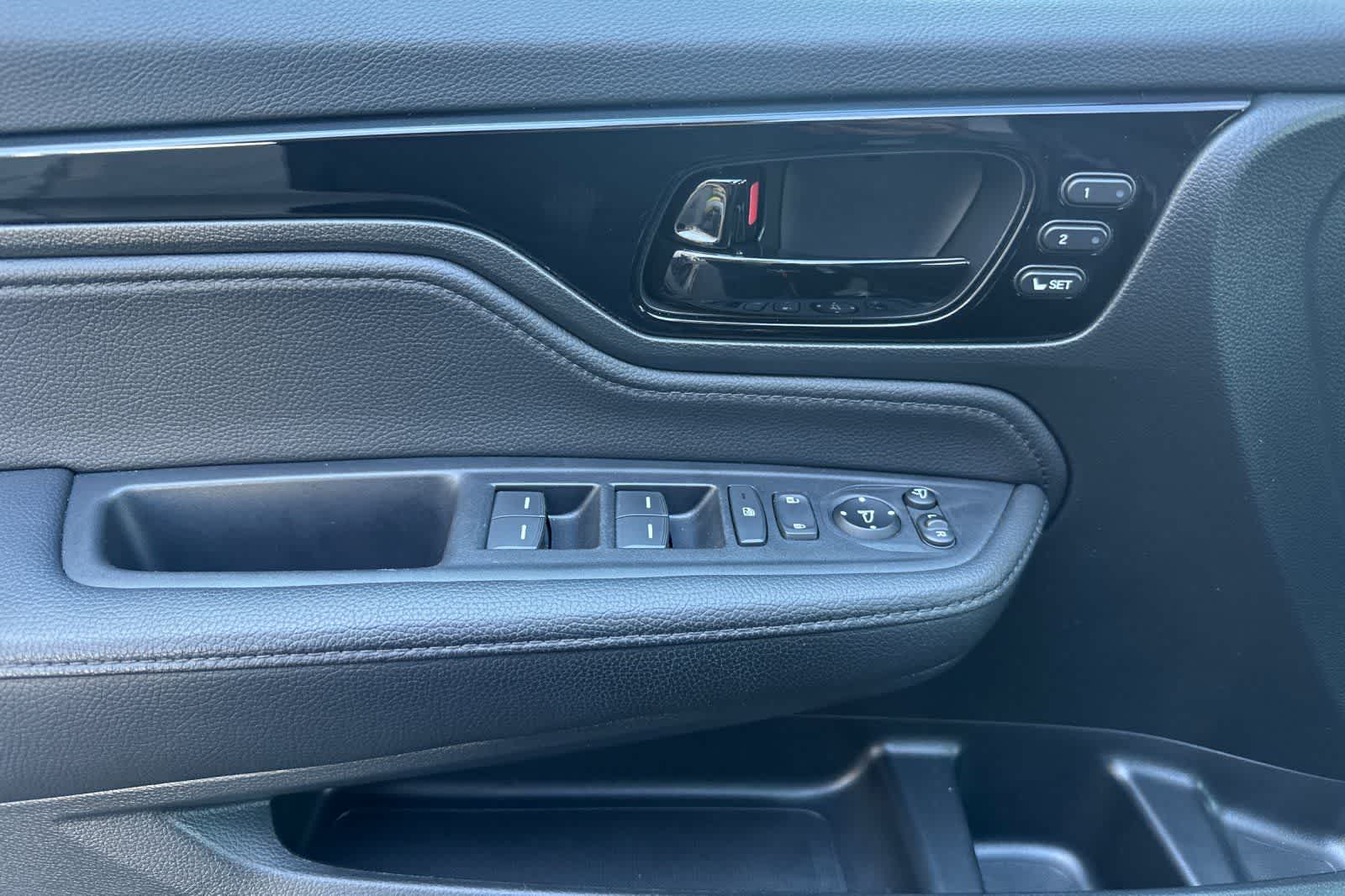 Thumbnail: 2024 Honda Odyssey - 12