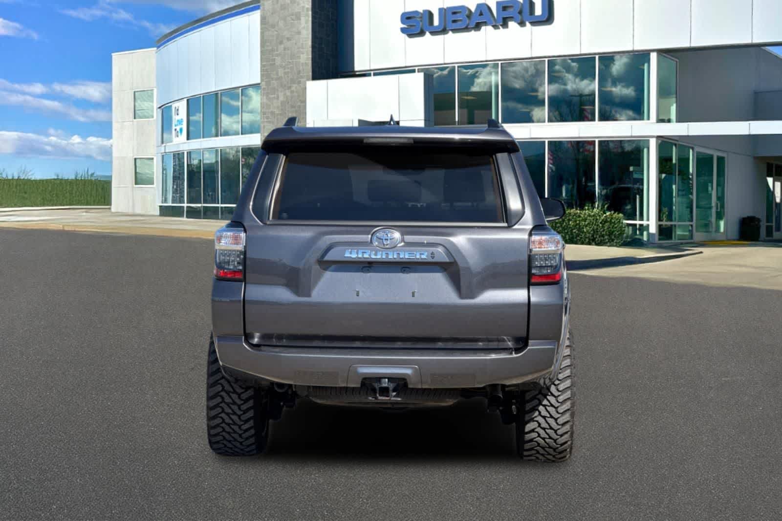 Thumbnail: 2023 Toyota 4Runner - 7