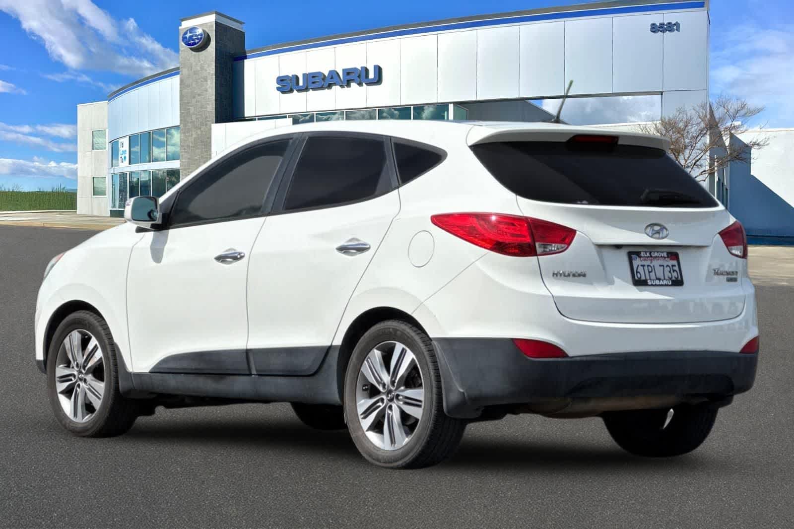 Thumbnail: 2012 Hyundai Tucson - 8