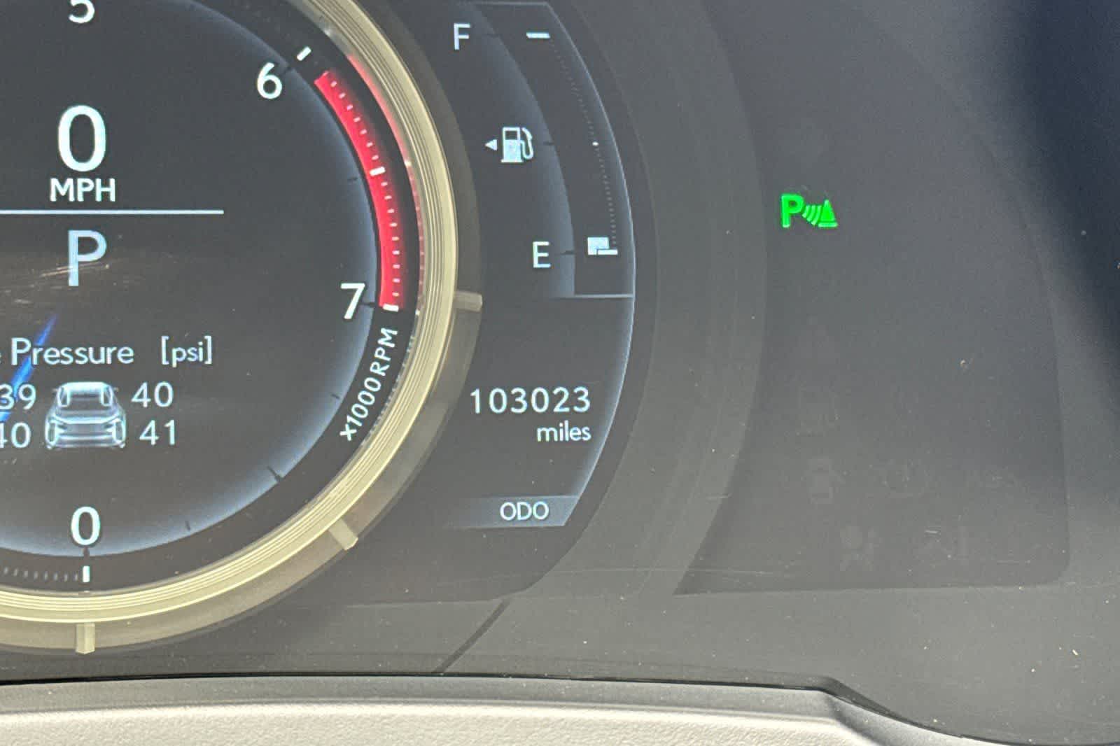 Thumbnail: 2017 Lexus RC - 28