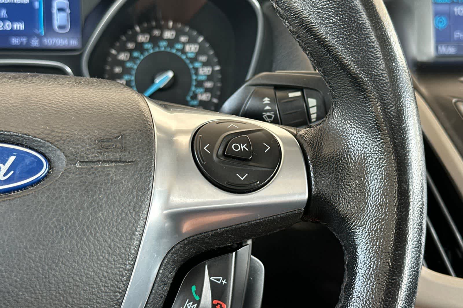 Thumbnail: 2012 Ford Focus - 24