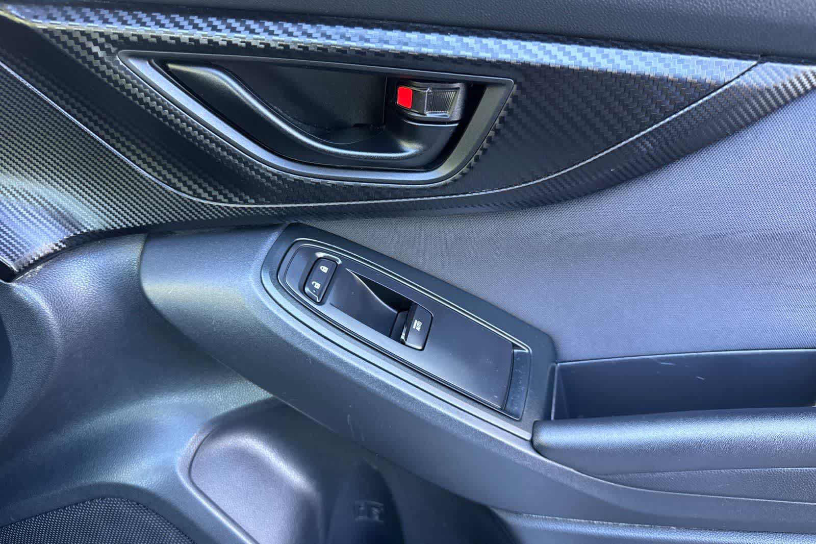 Thumbnail: 2019 Subaru Crosstrek - 17