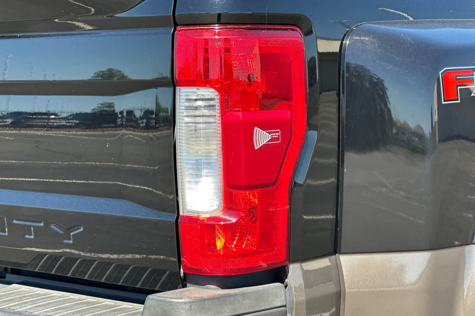 Thumbnail: 2017 Ford Econoline - 31