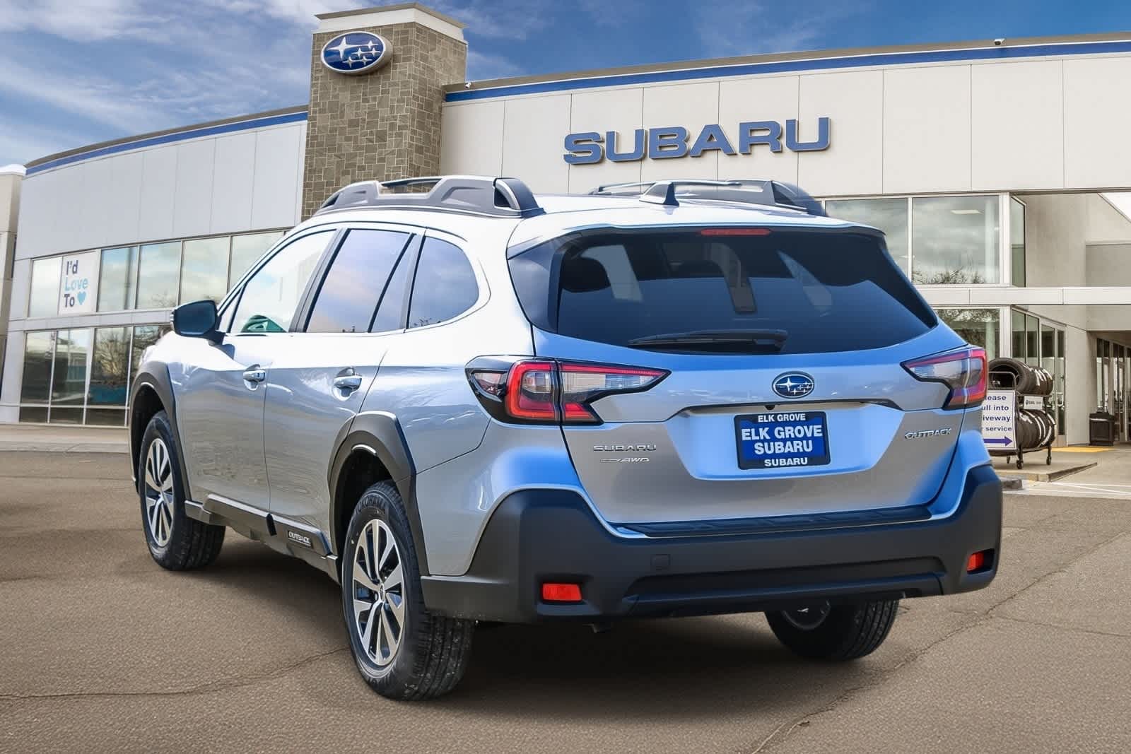 Thumbnail: 2025 Subaru Outback - 2