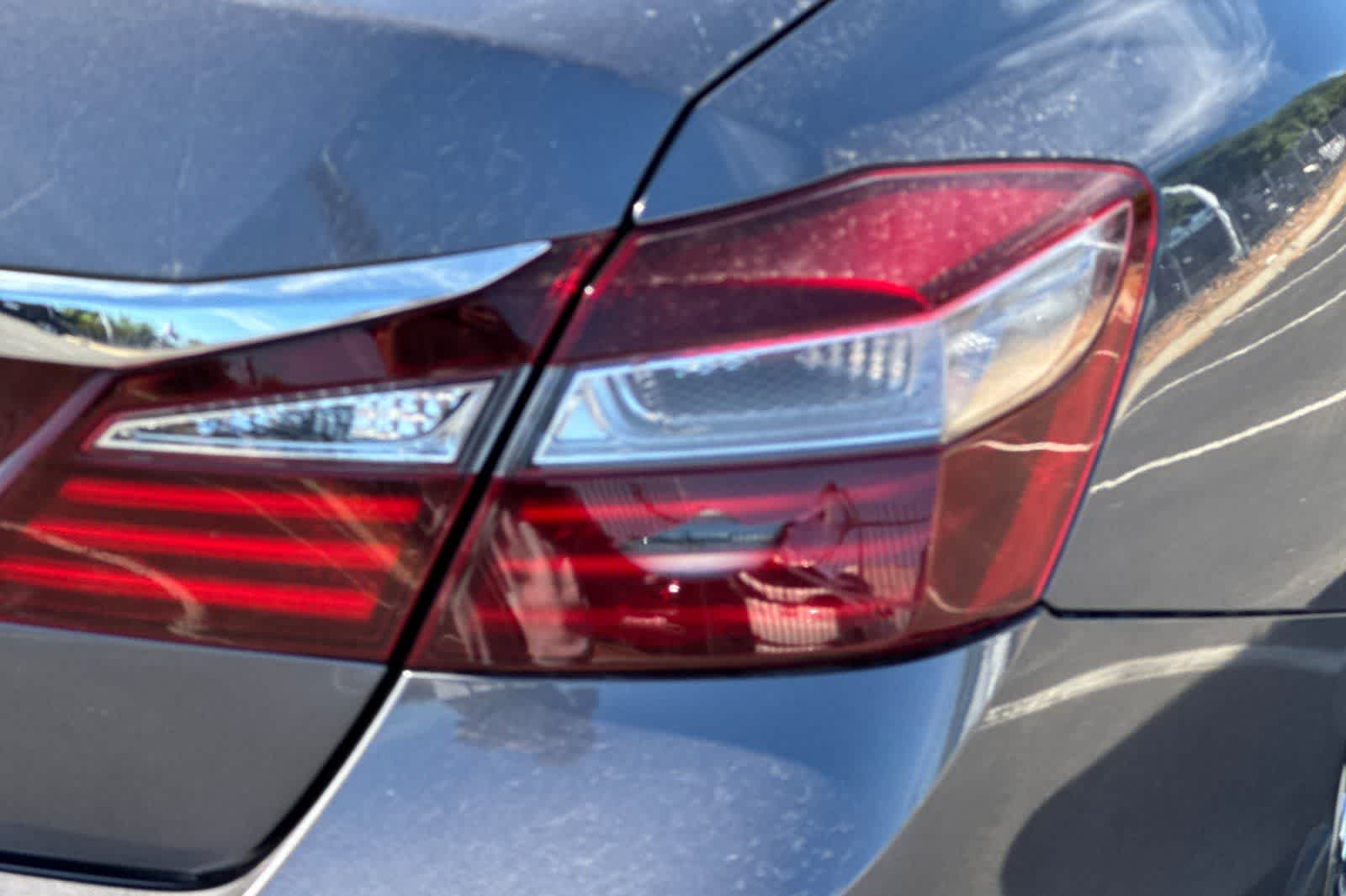 Thumbnail: 2016 Honda Accord - 30