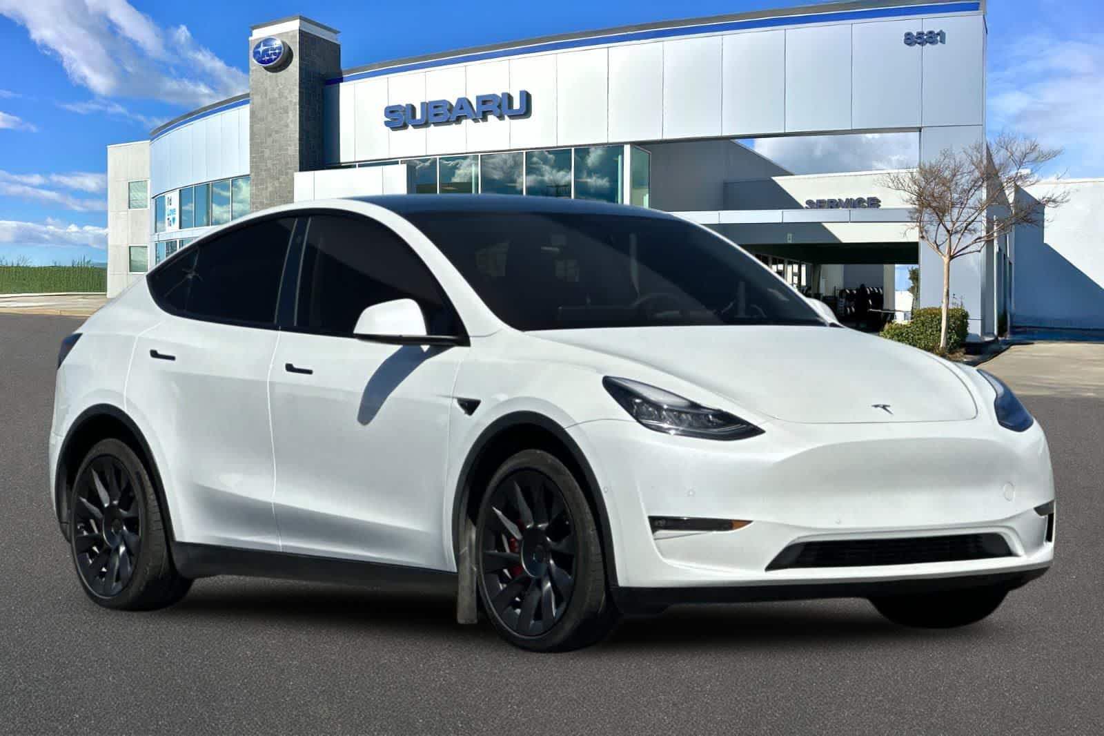 Thumbnail: 2022 Tesla Model Y - 5