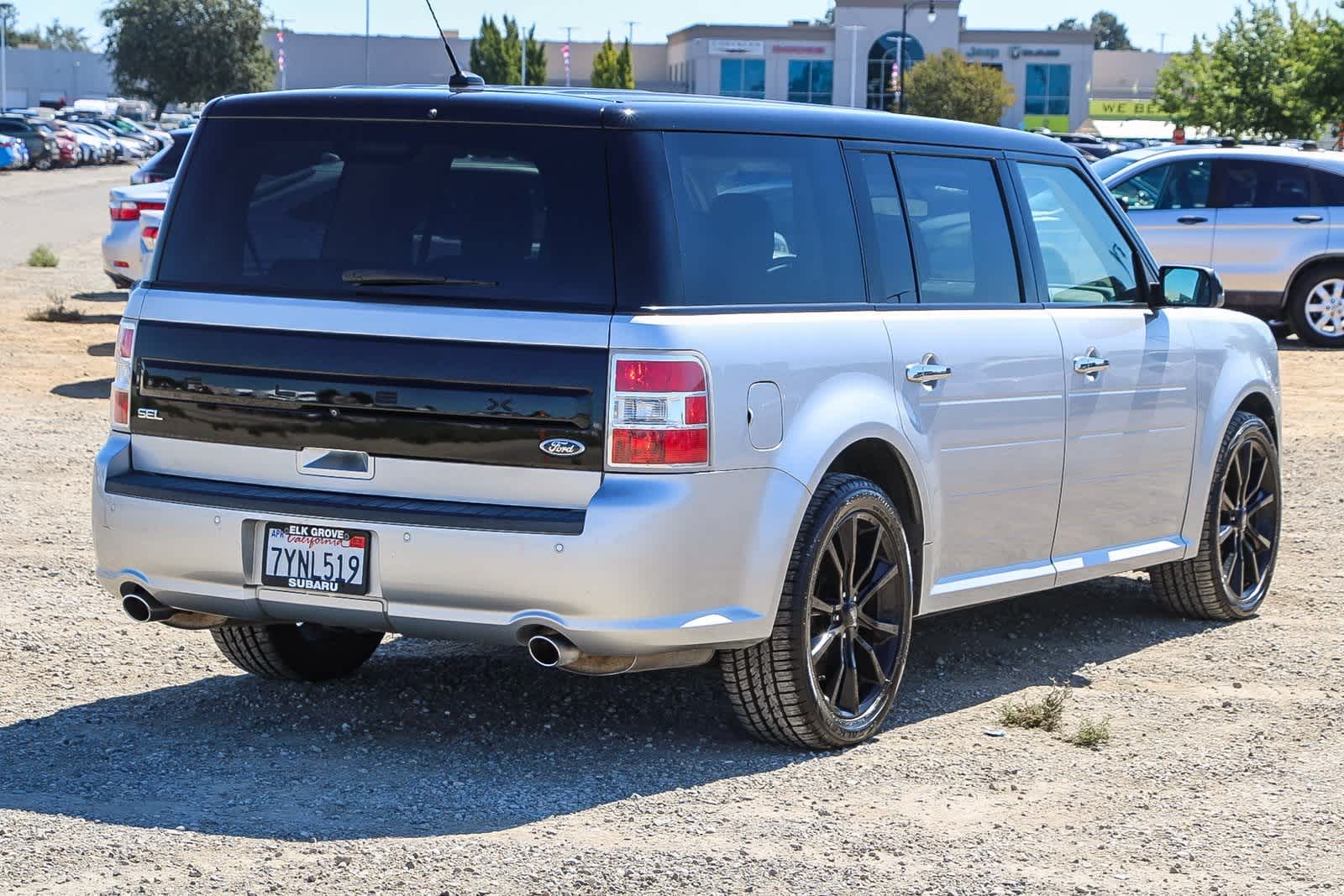 Thumbnail: 2017 Ford Flex - 4