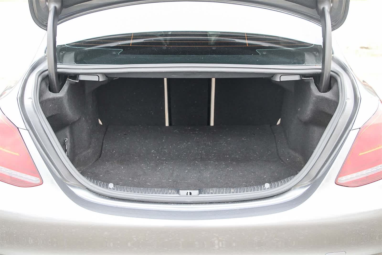 Thumbnail: 2021 Mercedes-Benz C-Class - 25