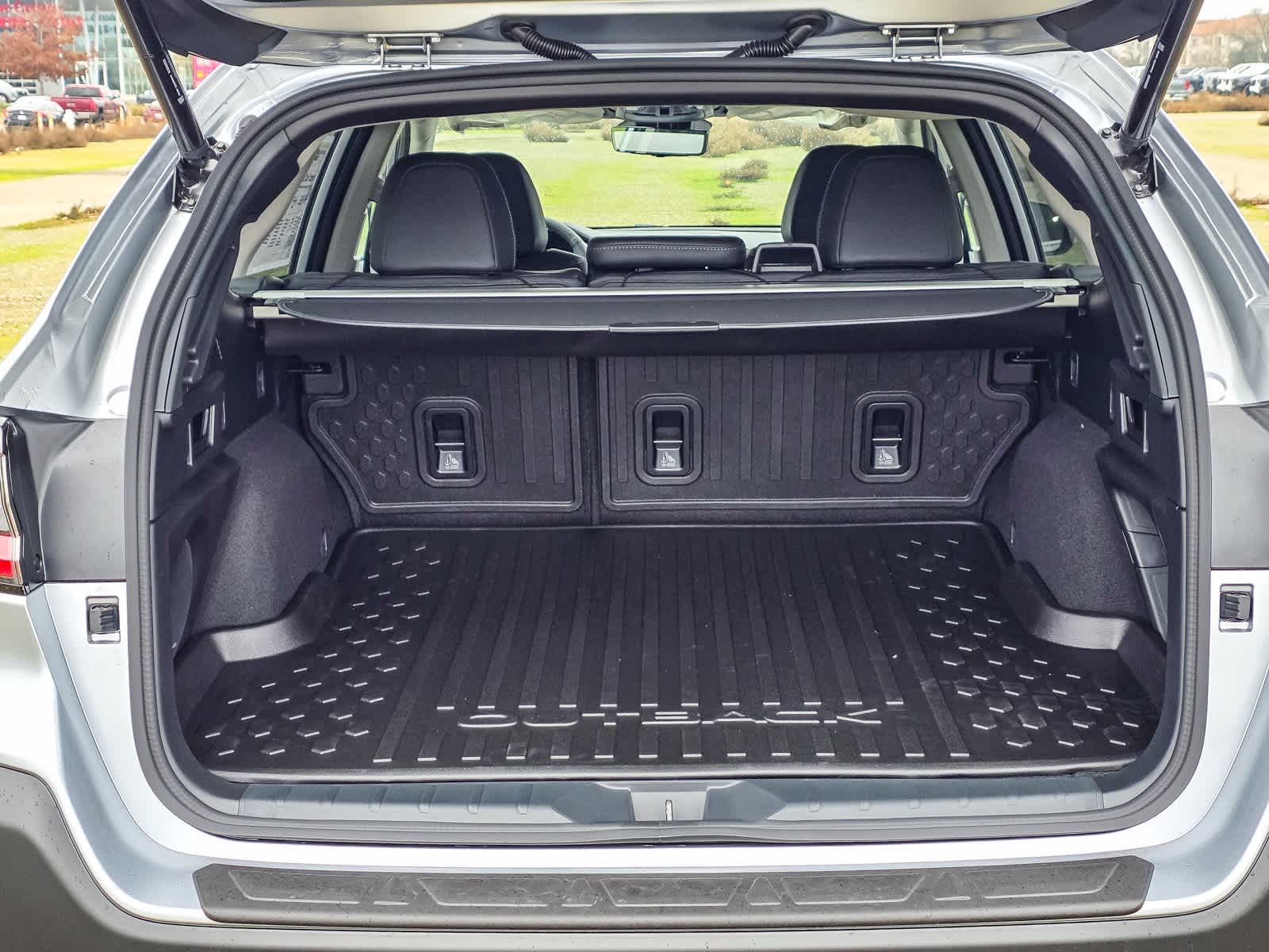 Thumbnail: 2025 Subaru Outback - 25