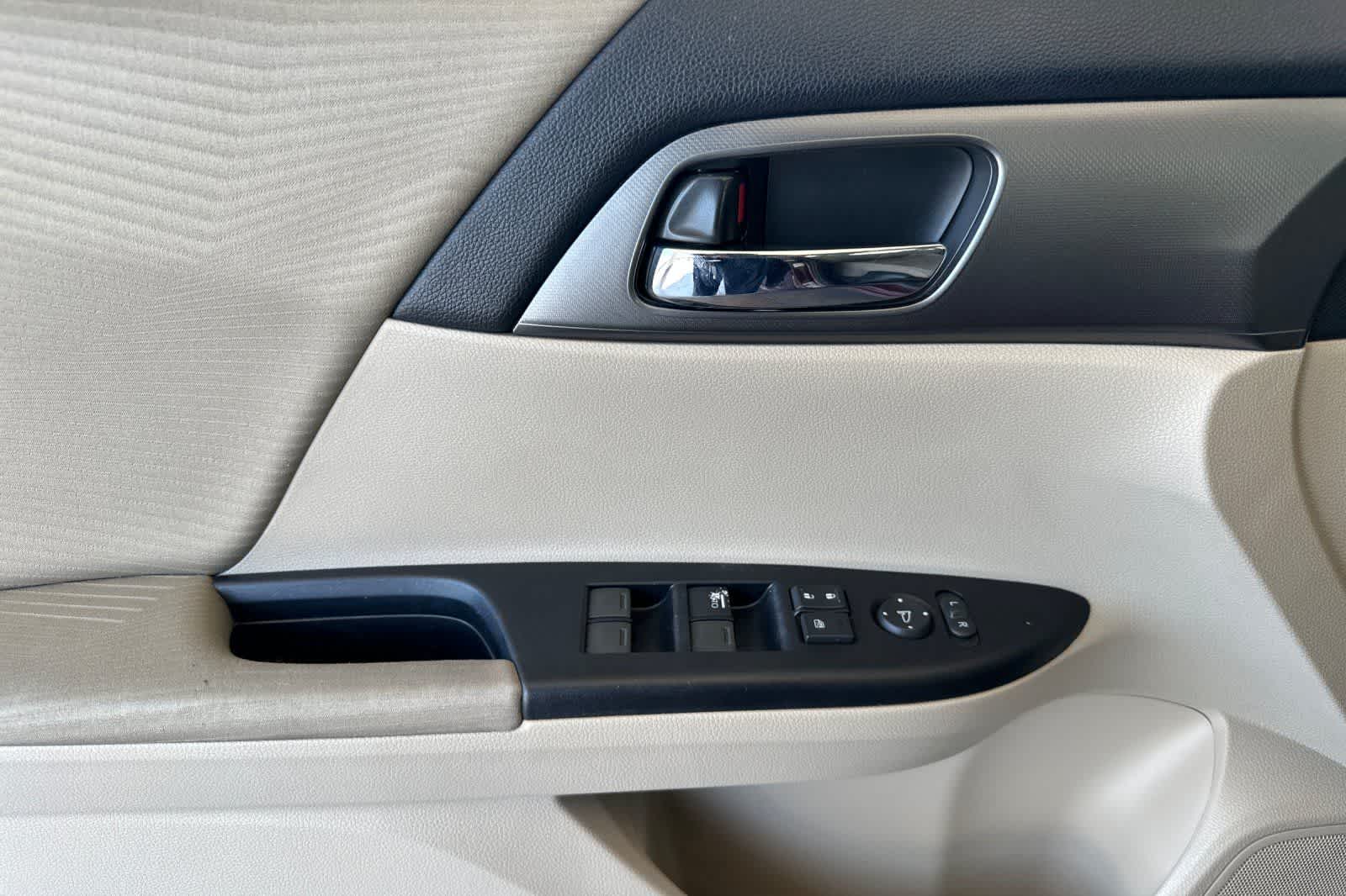 Thumbnail: 2014 Honda Accord - 12