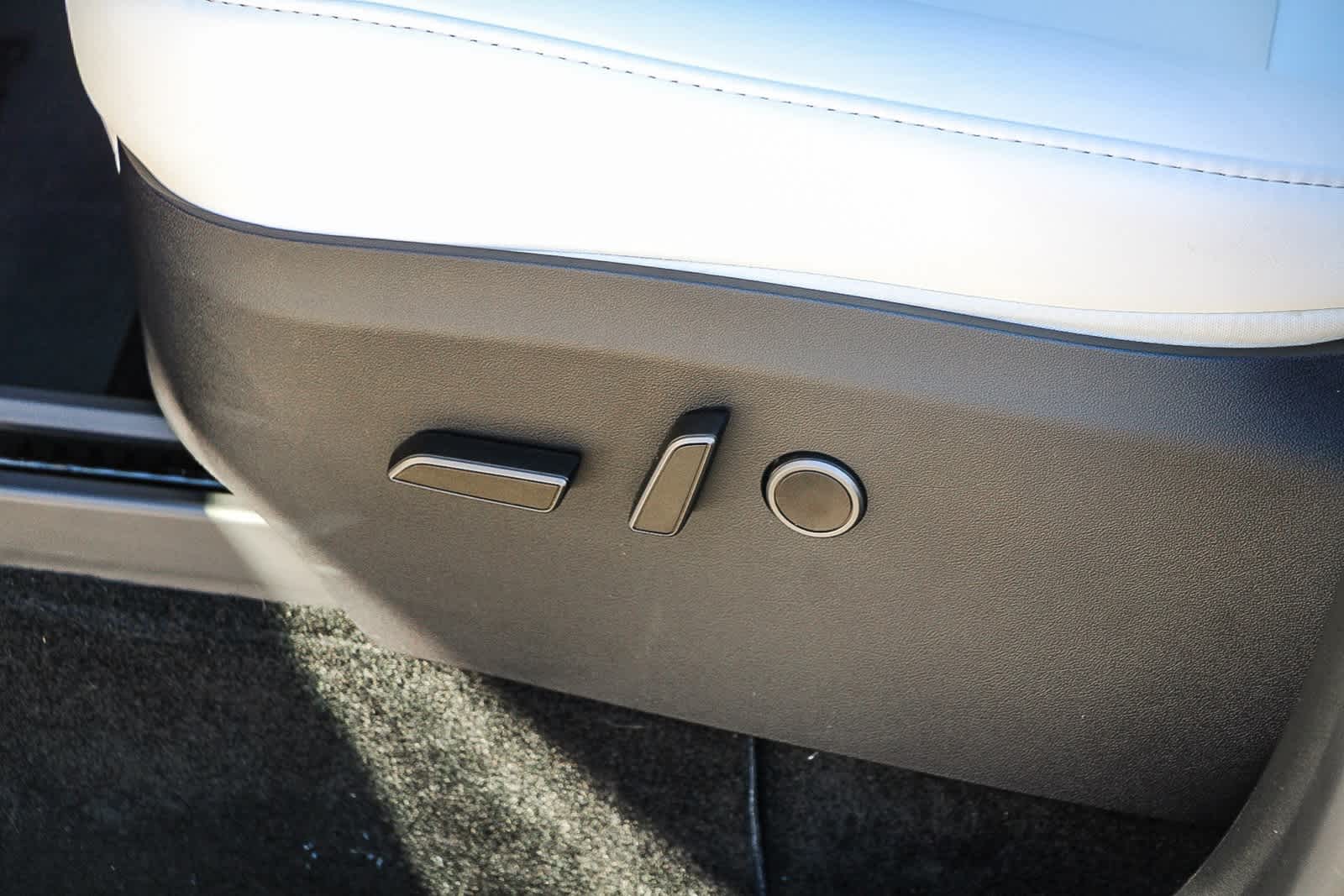 Thumbnail: 2024 Tesla Model Y - 18