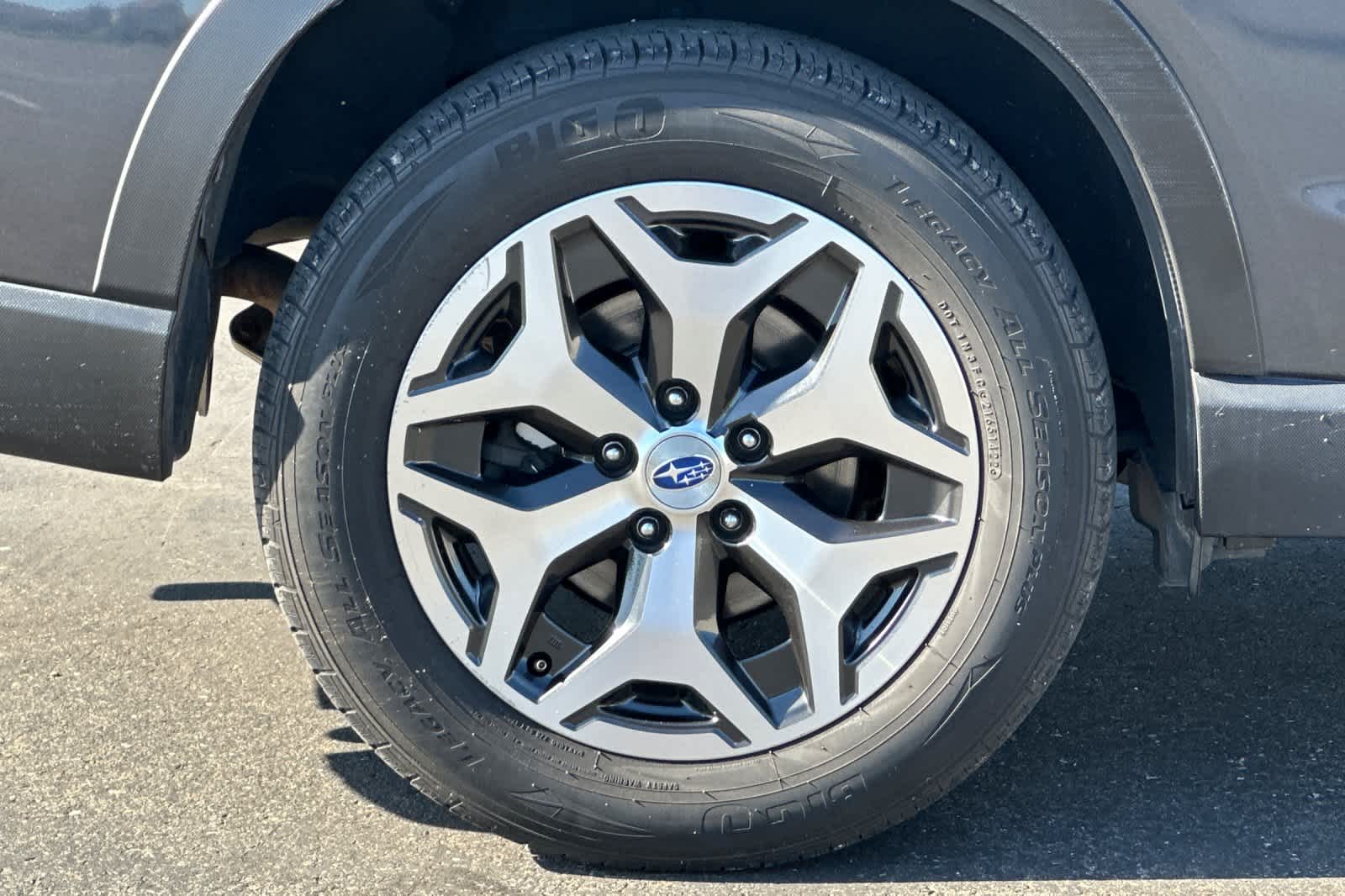 Thumbnail: 2019 Subaru Forester - 30