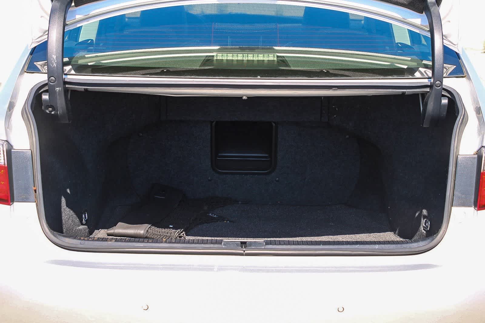 Thumbnail: 2013 Lexus ES - 27