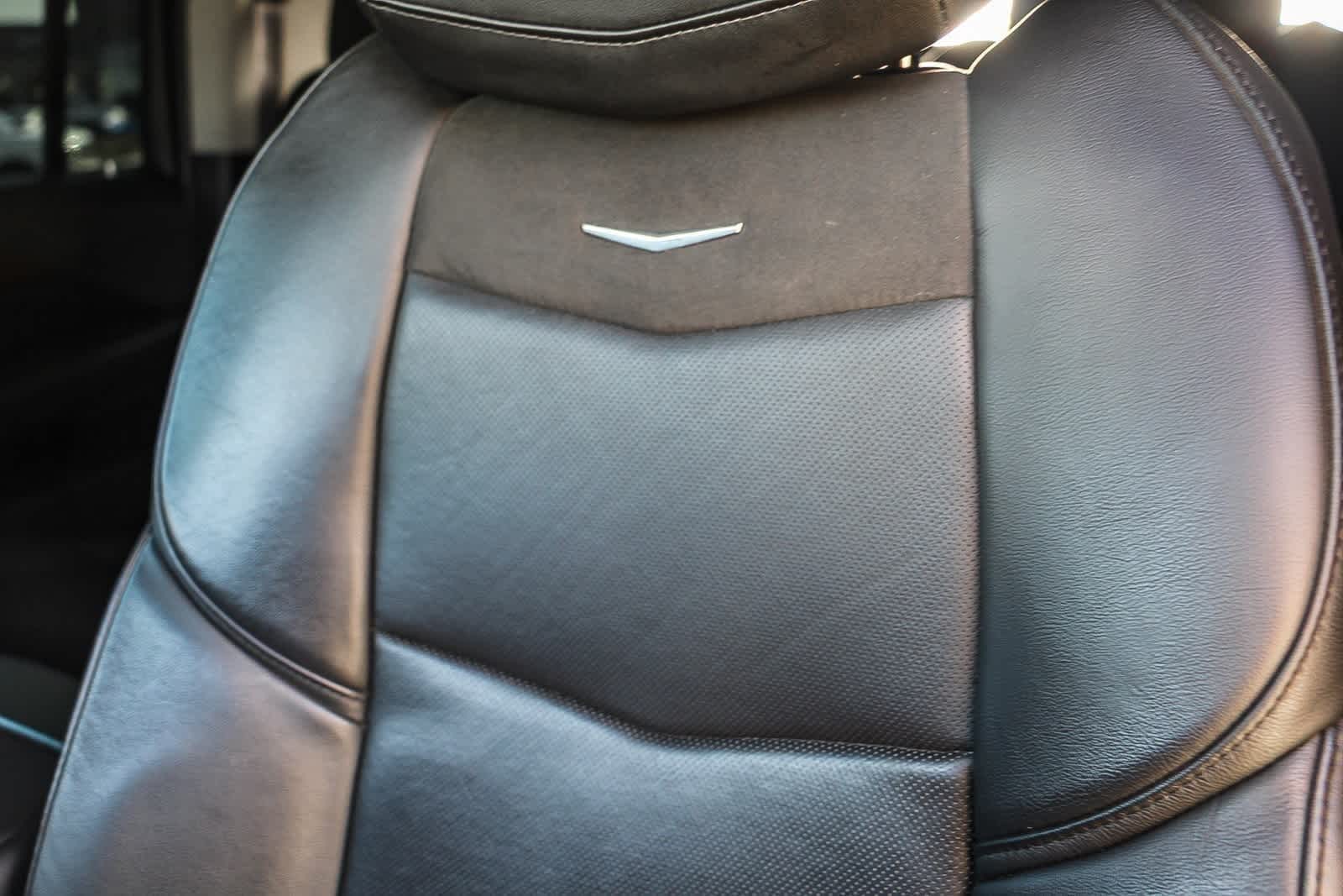 Thumbnail: 2017 Cadillac Escalade - 12