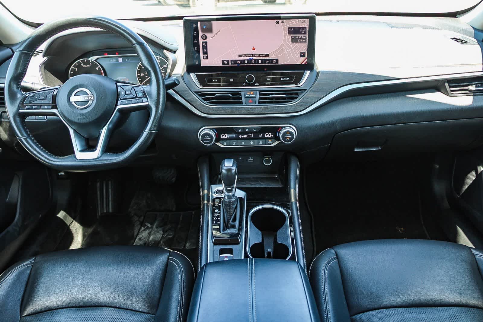 2023 Nissan Altima SL 12