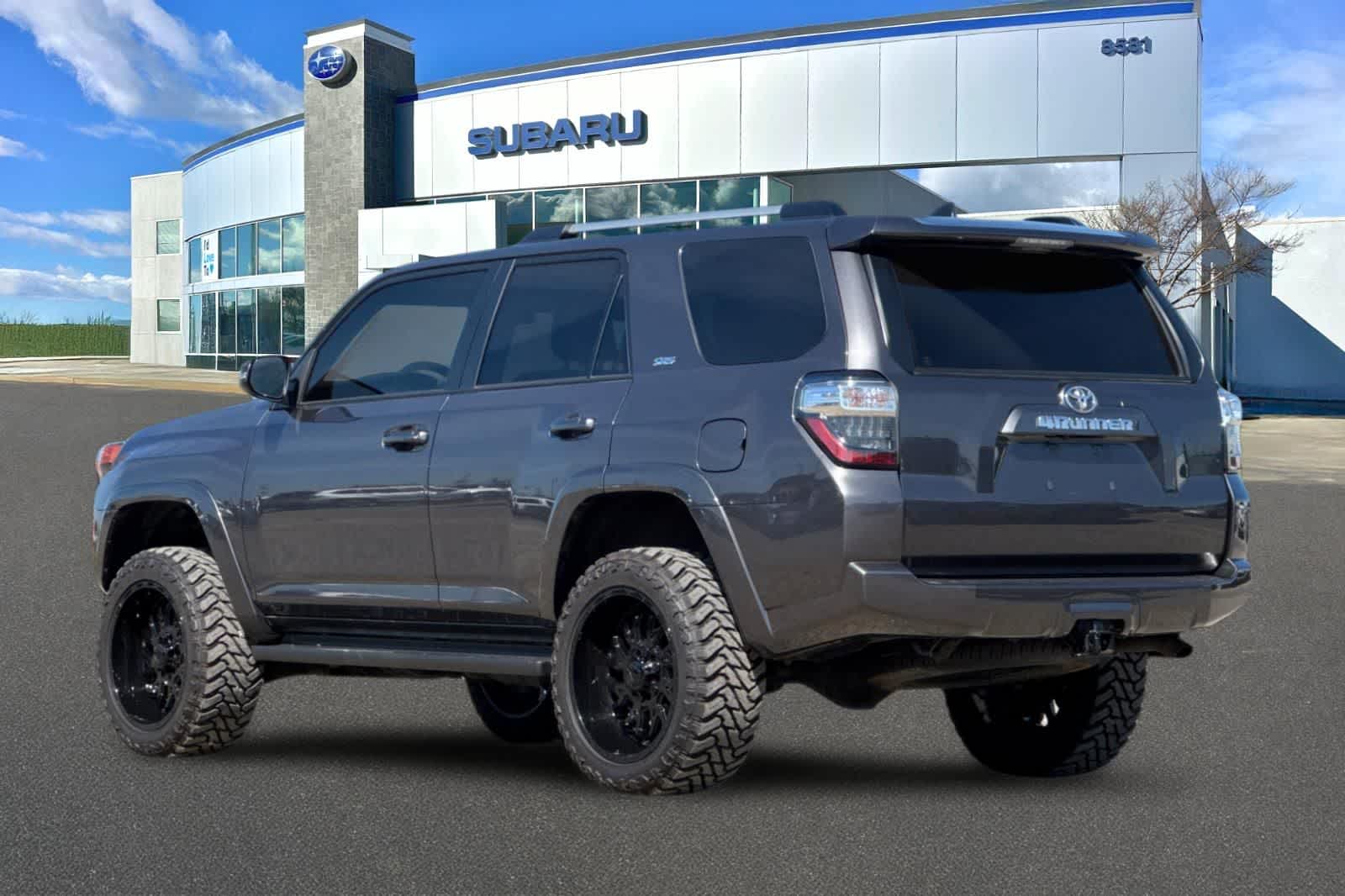 Thumbnail: 2023 Toyota 4Runner - 8