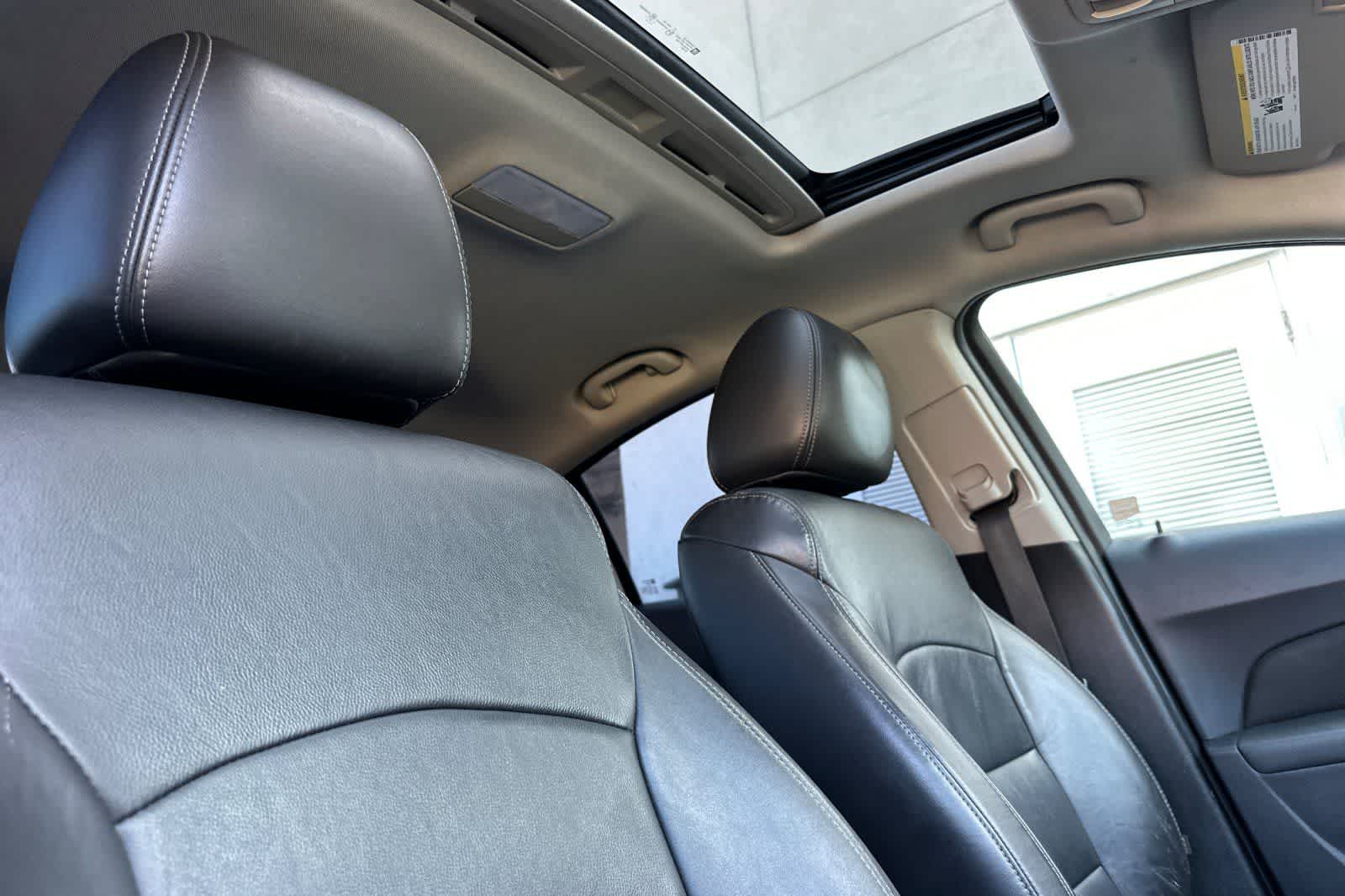 Thumbnail: 2015 Chevrolet Cruze - 14