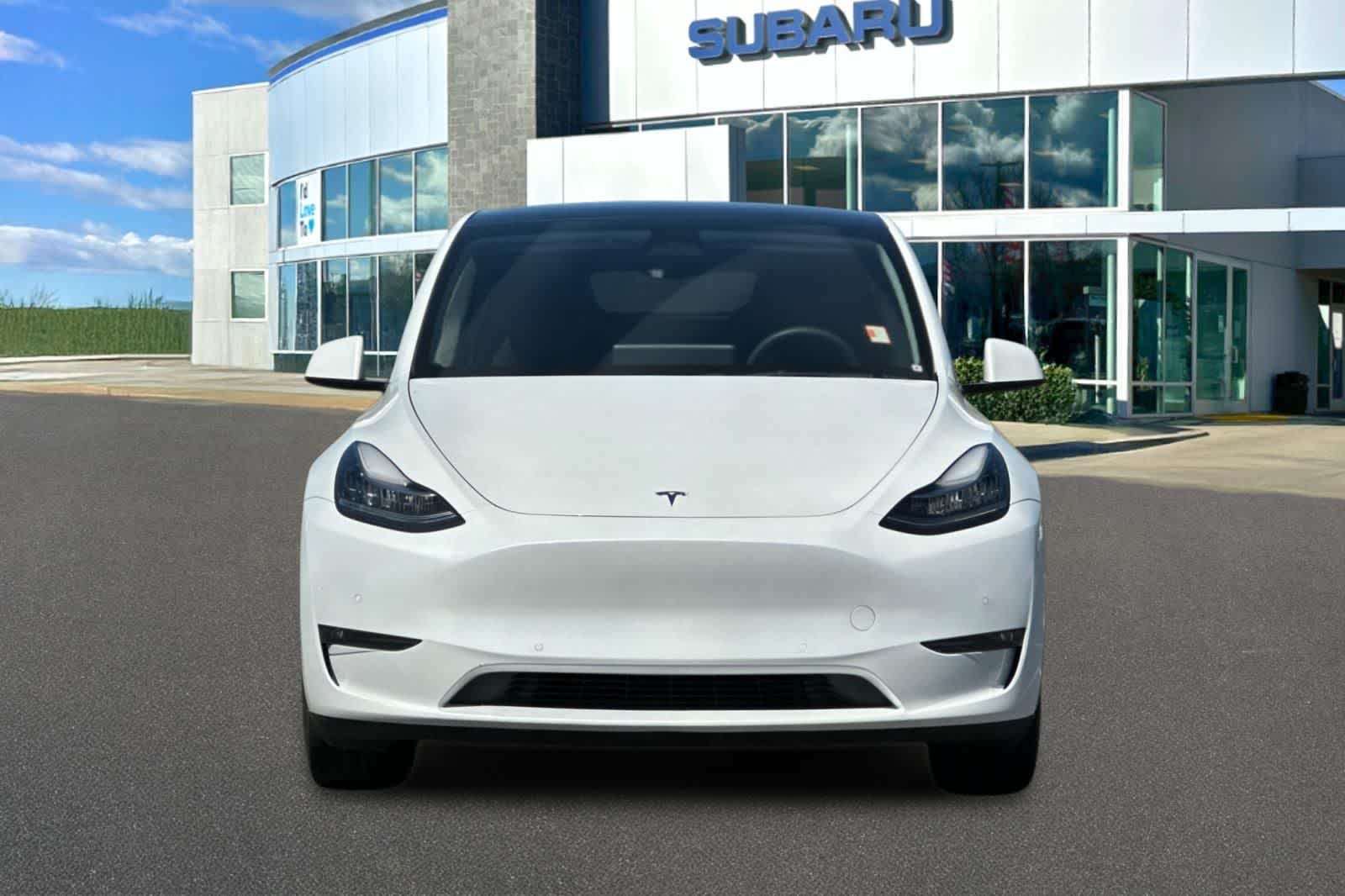 Thumbnail: 2022 Tesla Model Y - 10