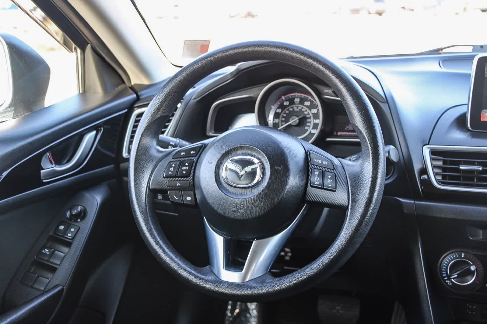 Thumbnail: 2016 Mazda Mazda3 - 15