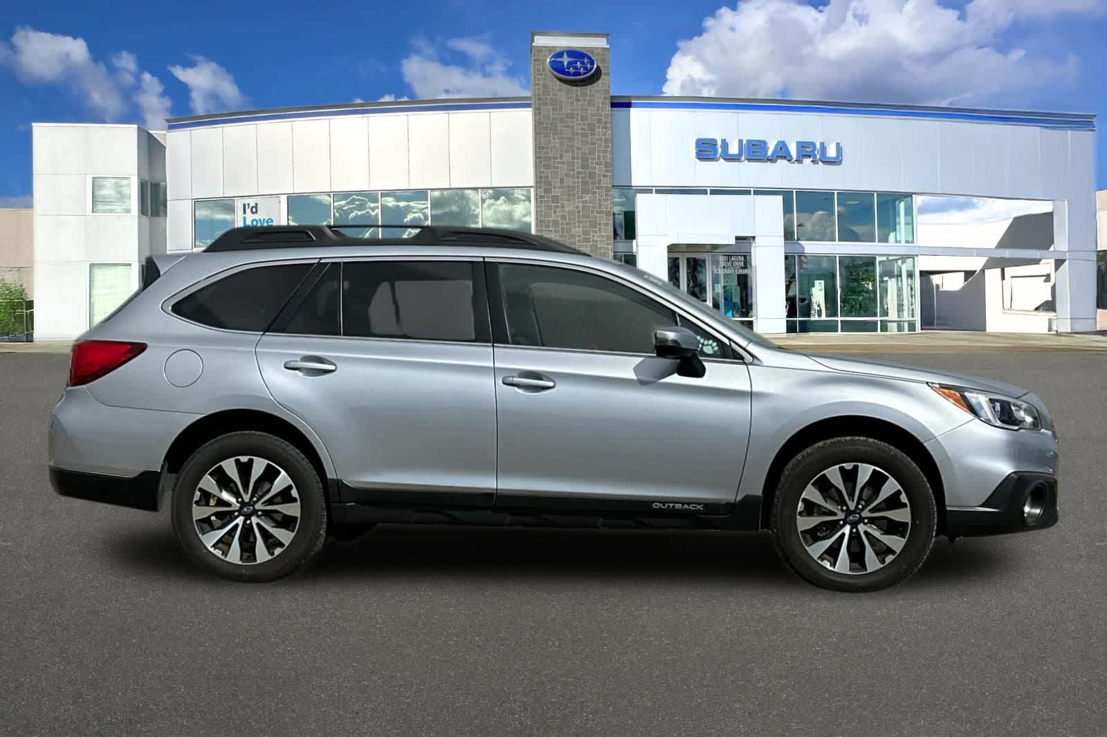 Thumbnail: 2016 Subaru Outback - 6