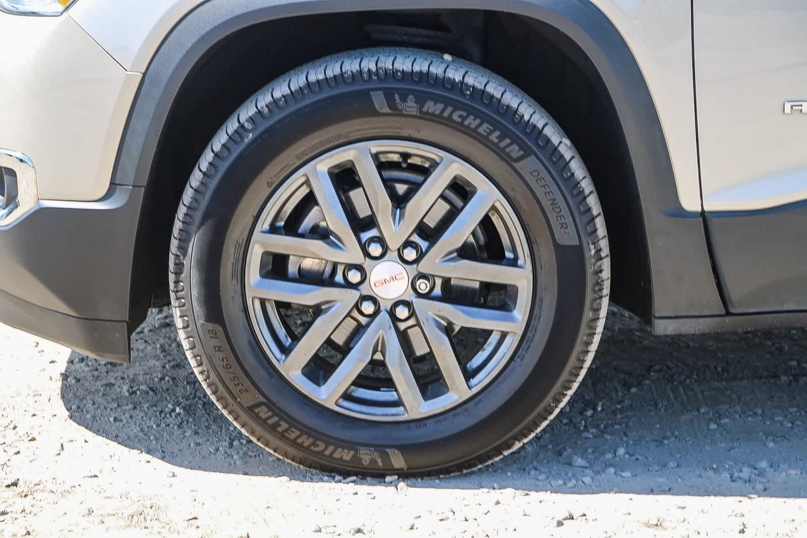 Thumbnail: 2017 GMC Acadia - 9