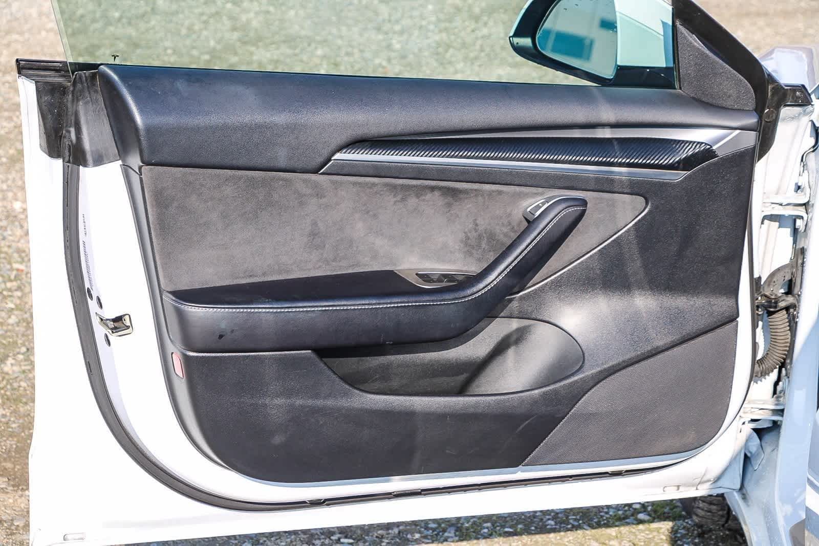 Thumbnail: 2022 Tesla Model 3 - 3