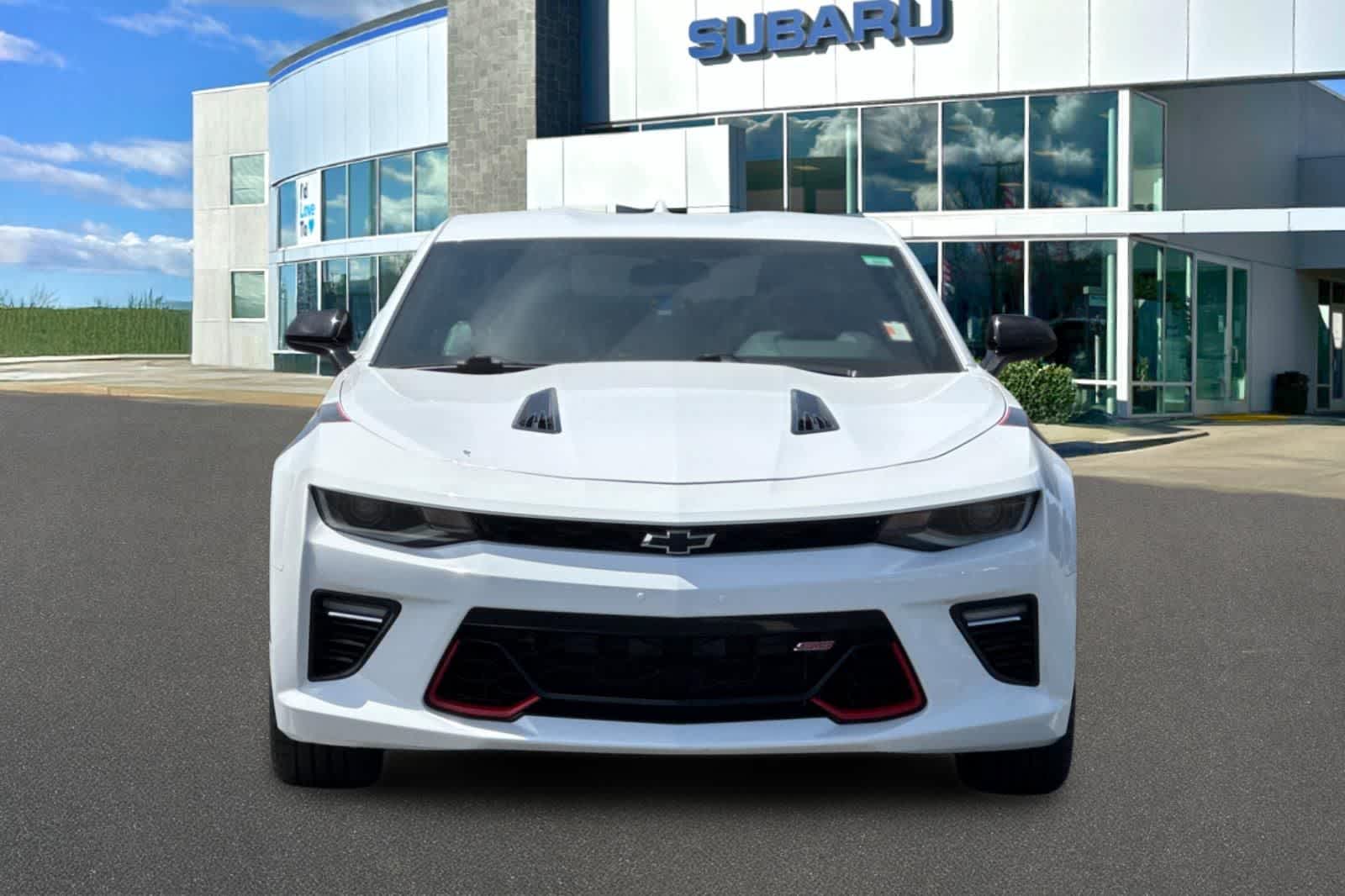 Thumbnail: 2018 Chevrolet Camaro - 10
