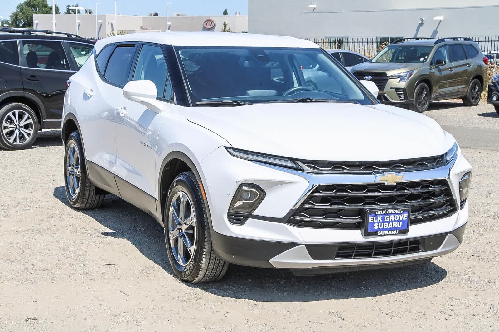 Thumbnail: 2023 Chevrolet Blazer - 5