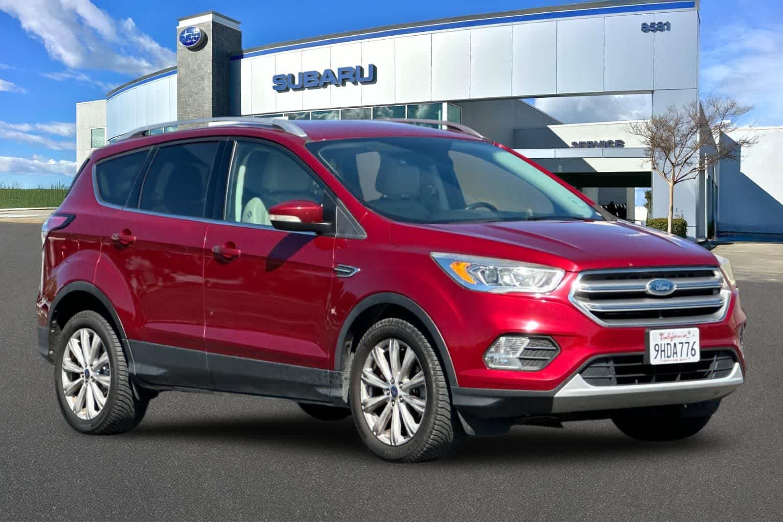 Thumbnail: 2017 Ford Escape - 5