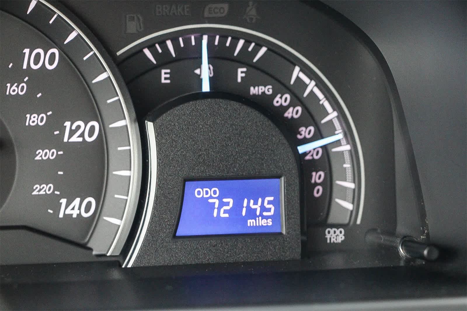 Thumbnail: 2013 Toyota Camry - 21